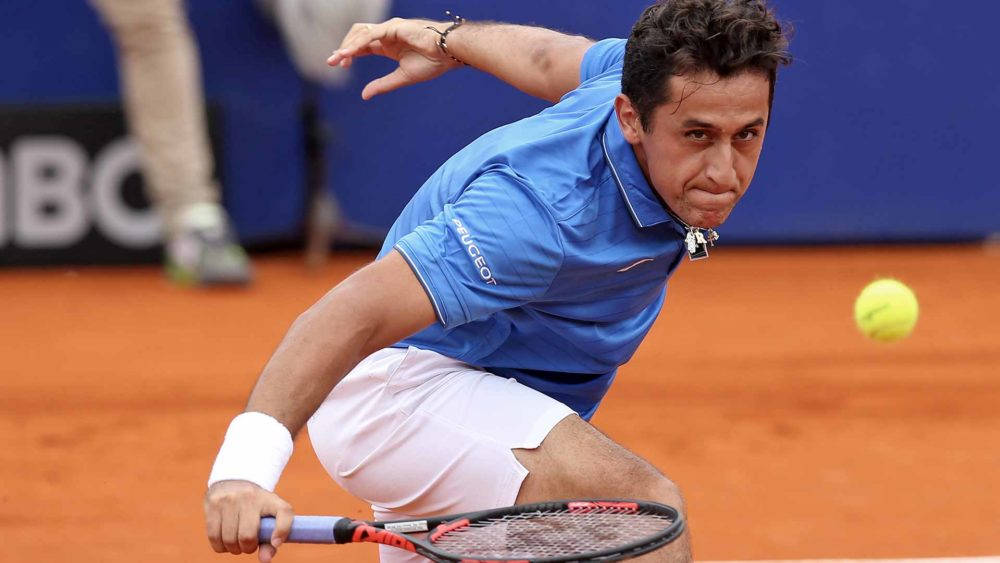 Nicolas Almagro, blue shirt, clay court, SD Desktop Wallpaper