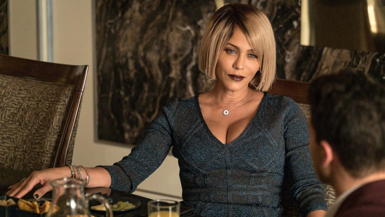 Nicole Ari Parker, blonde bob, dark lipstick, HD Desktop Wallpaper