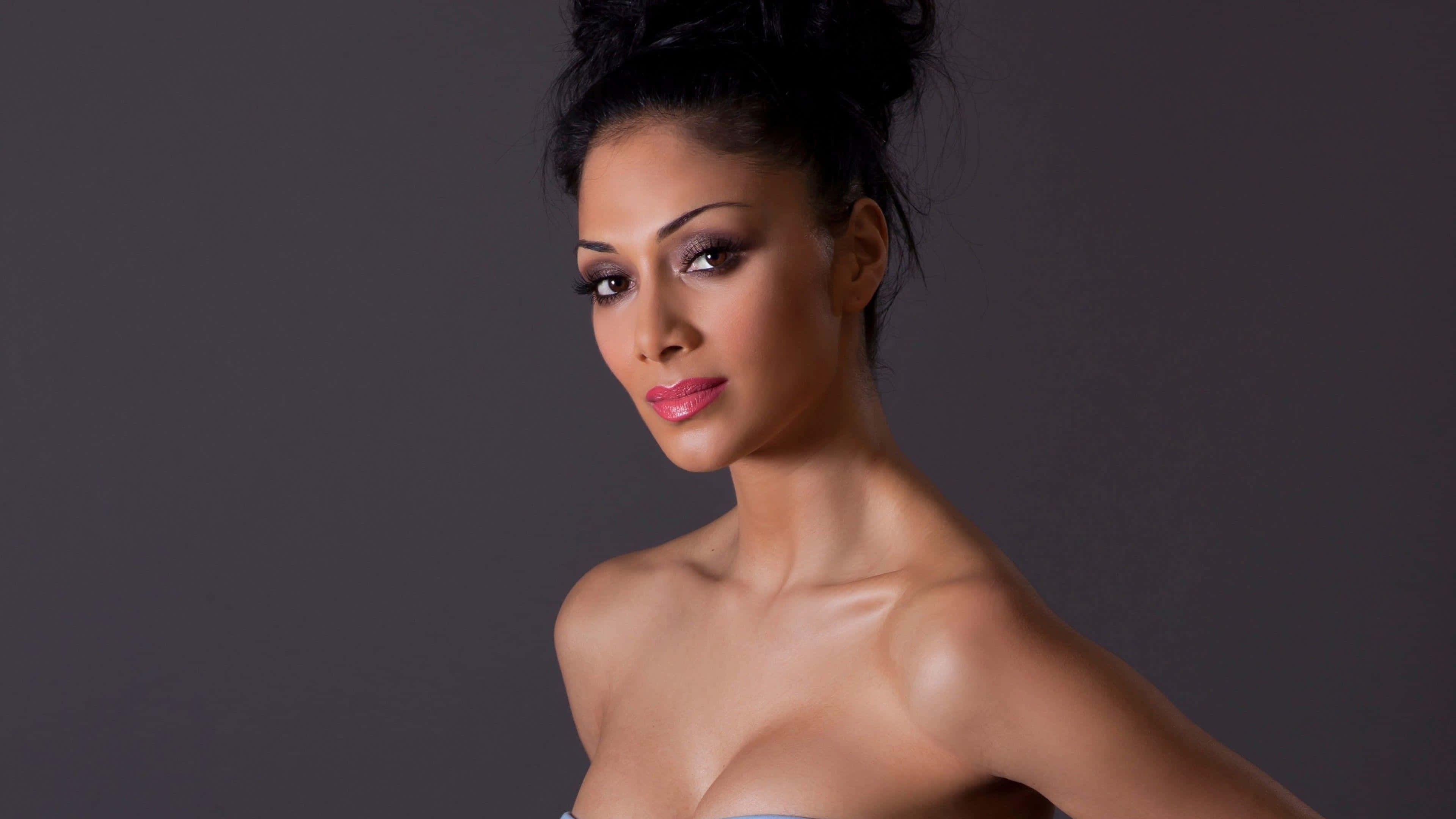 Nicole Scherzinger, dark hair, high bun, 4K Desktop Wallpaper