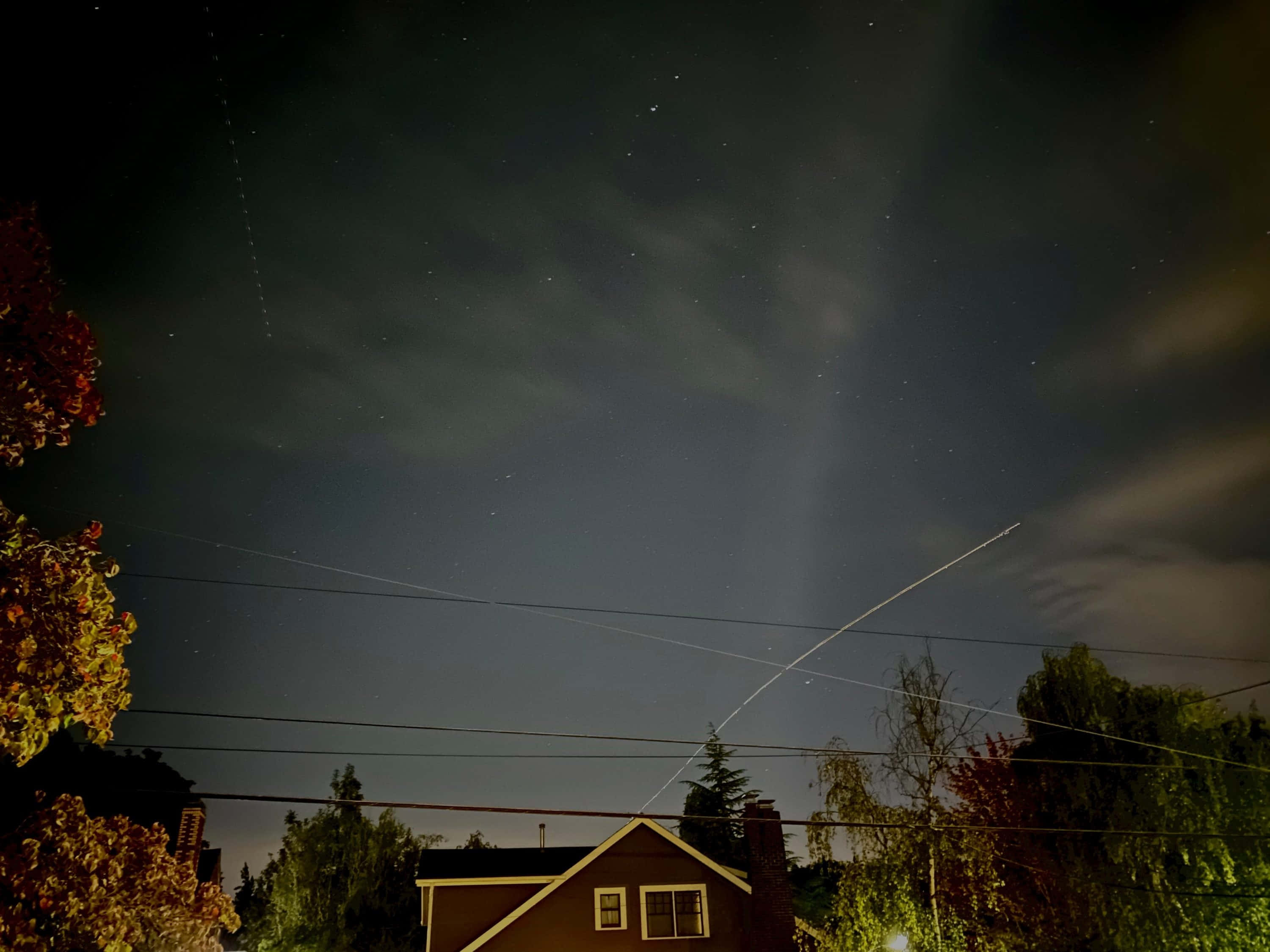 Night Mode, starry night sky, airplane trails, 2K Desktop Wallpaper