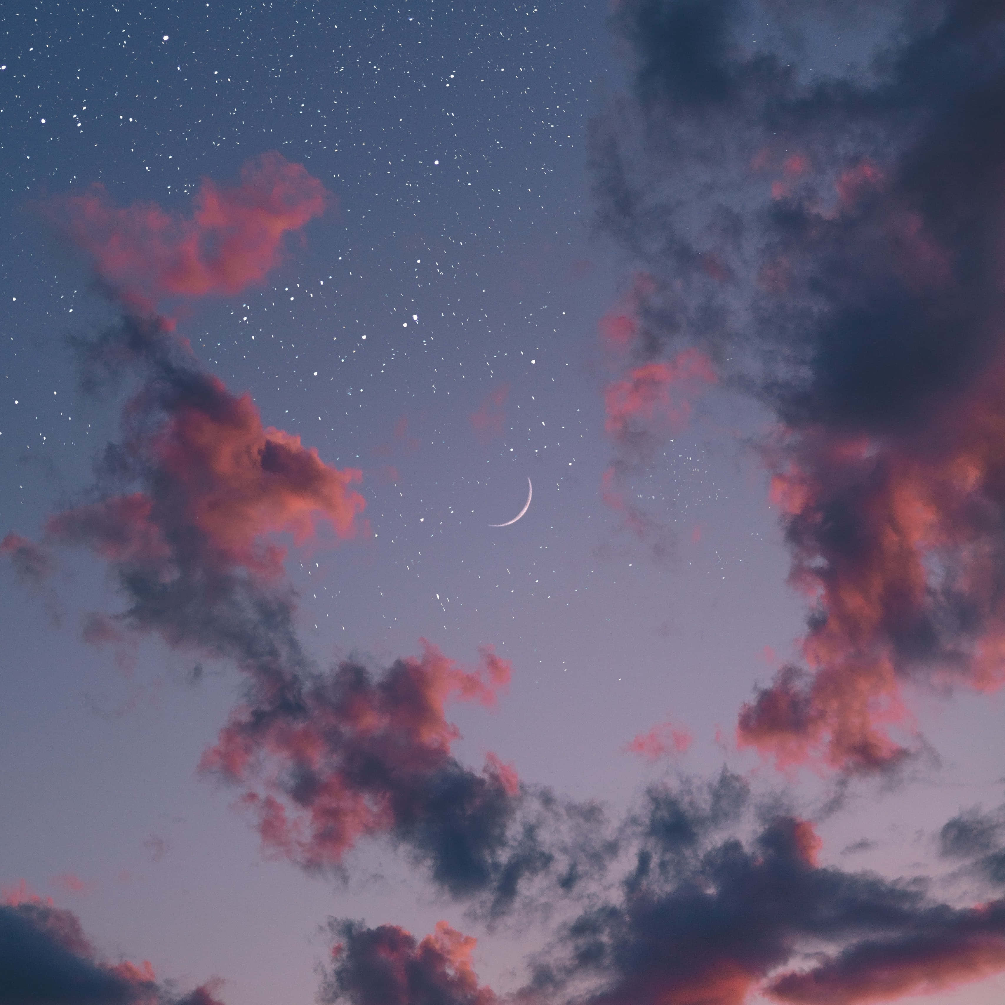 crescent moon, starry skies, pink-purple clouds, 2K Desktop Wallpaper
