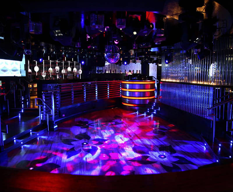 nightclub, glowing dance floor, purple lights, SD Desktop Wallpaper