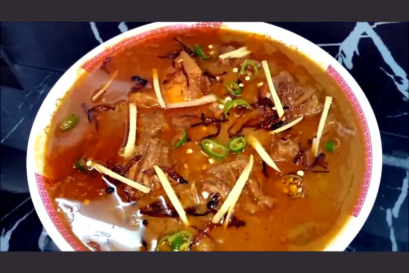 Nihari, steaming bowl, rich brown stew, HD Desktop Wallpaper