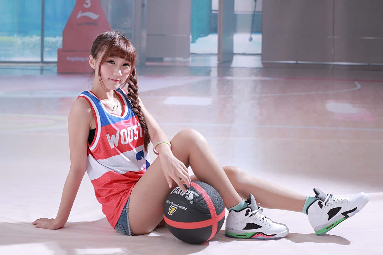 red white and blue basketball jersey, polished court, young woman, HD Desktop Wallpaper