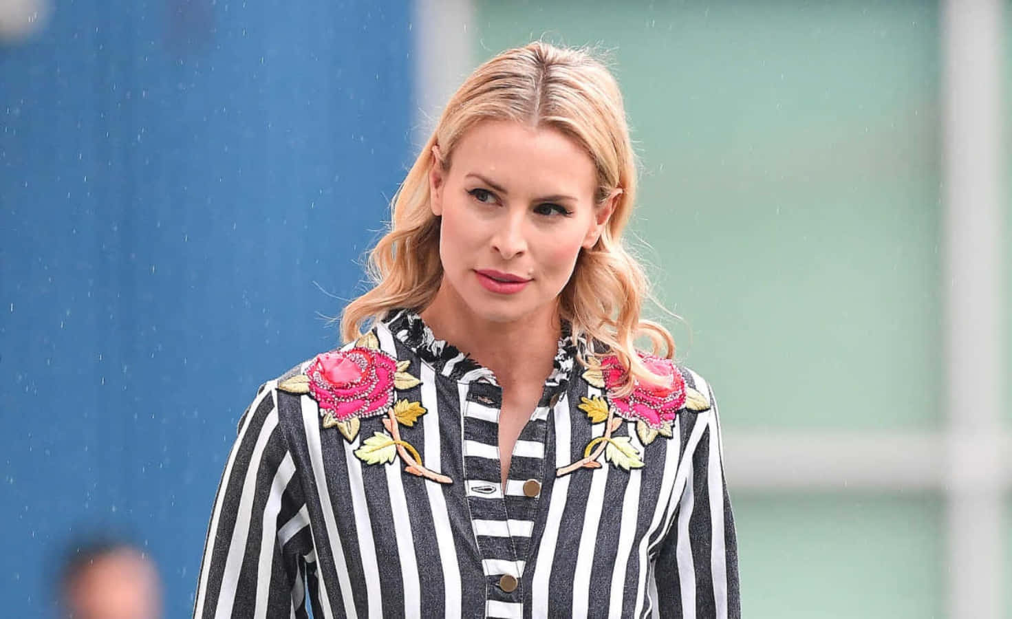 Niki Taylor, black and white striped shirt, pink floral embroidery, HD Desktop Wallpaper