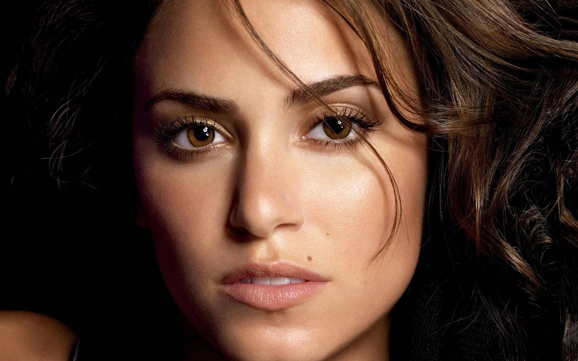 Nikki Reed, American Actress, brown eyes, Full HD Desktop Wallpaper