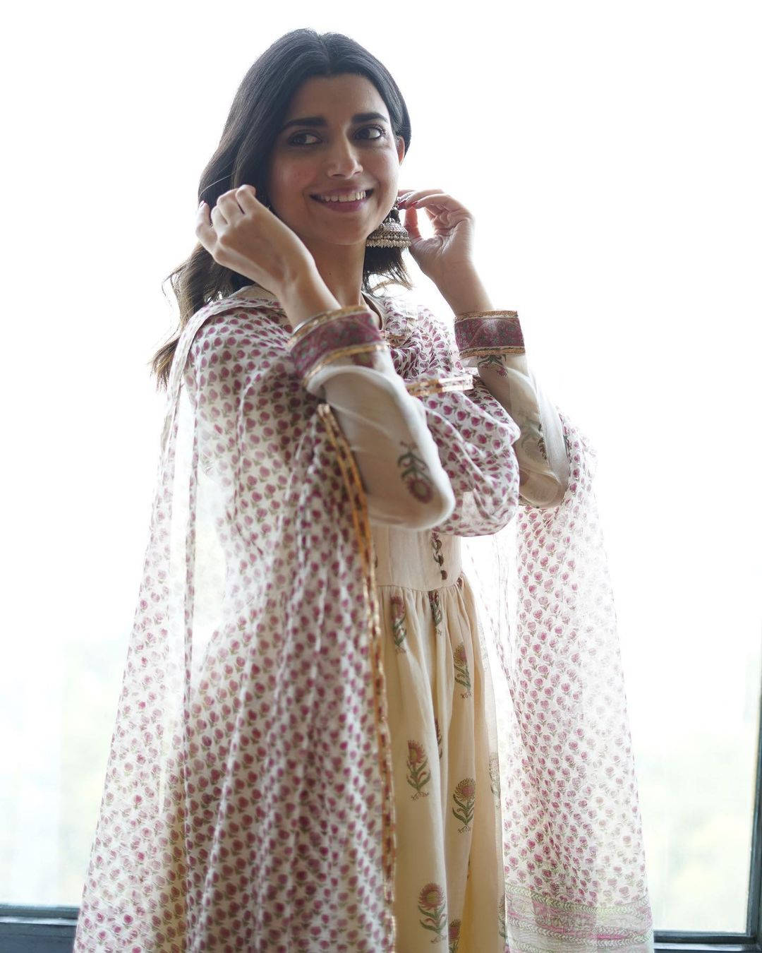 Nimrat Khaira, floral printed traditional outfit, bright window, HD Phone Wallpaper