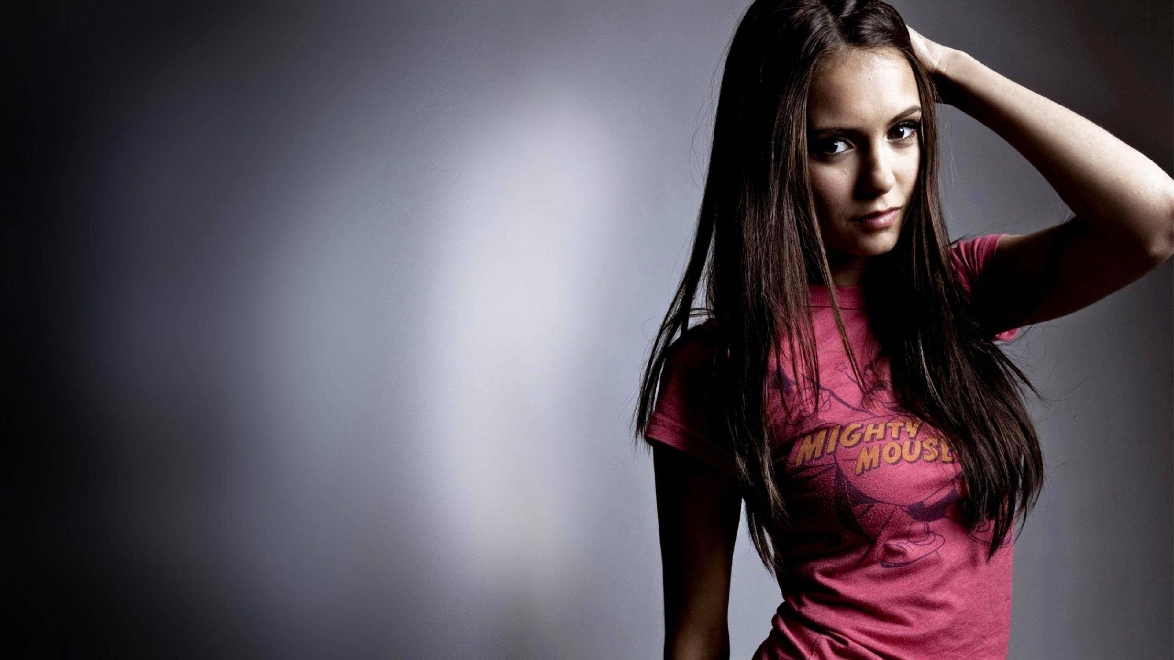 Nina Dobrev, Mighty Mouse t-shirt, pink, 4K Desktop Wallpaper