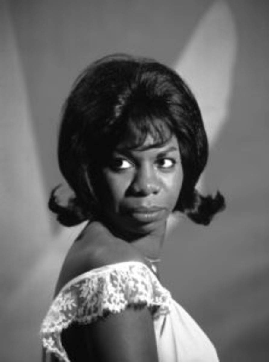 Nina Simone, classic retro look, black and white portrait, SD Phone Wallpaper