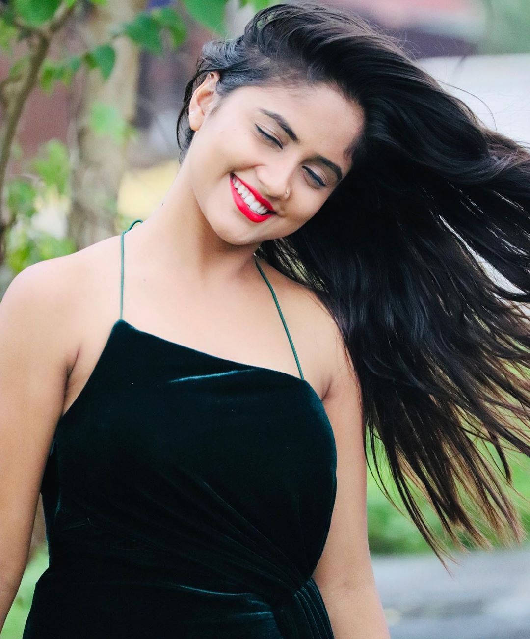 Nisha Guragain, long dark hair, flowing green velvet dress, HD Phone Wallpaper