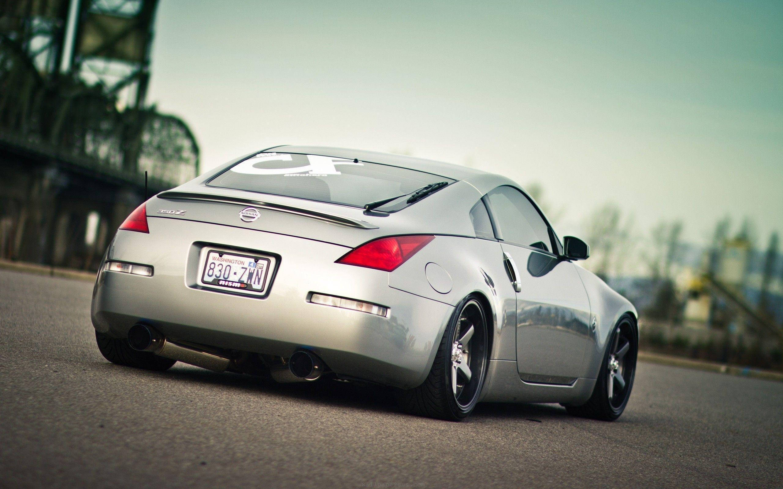 Nissan 350Z, silver, custom exhaust, 2K Desktop Wallpaper