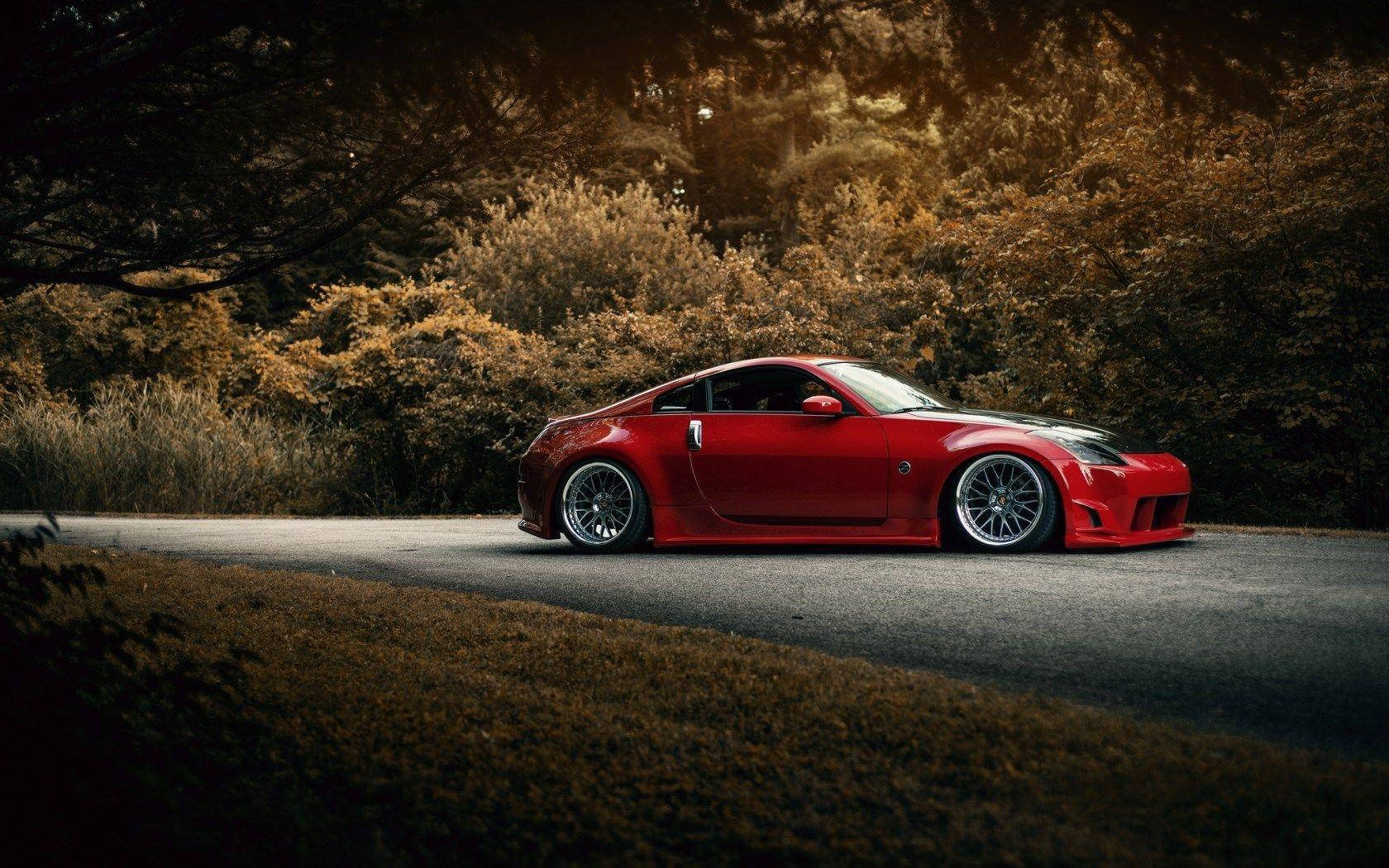 Nissan 350z, glossy red, autumnal trees, HD Desktop Wallpaper