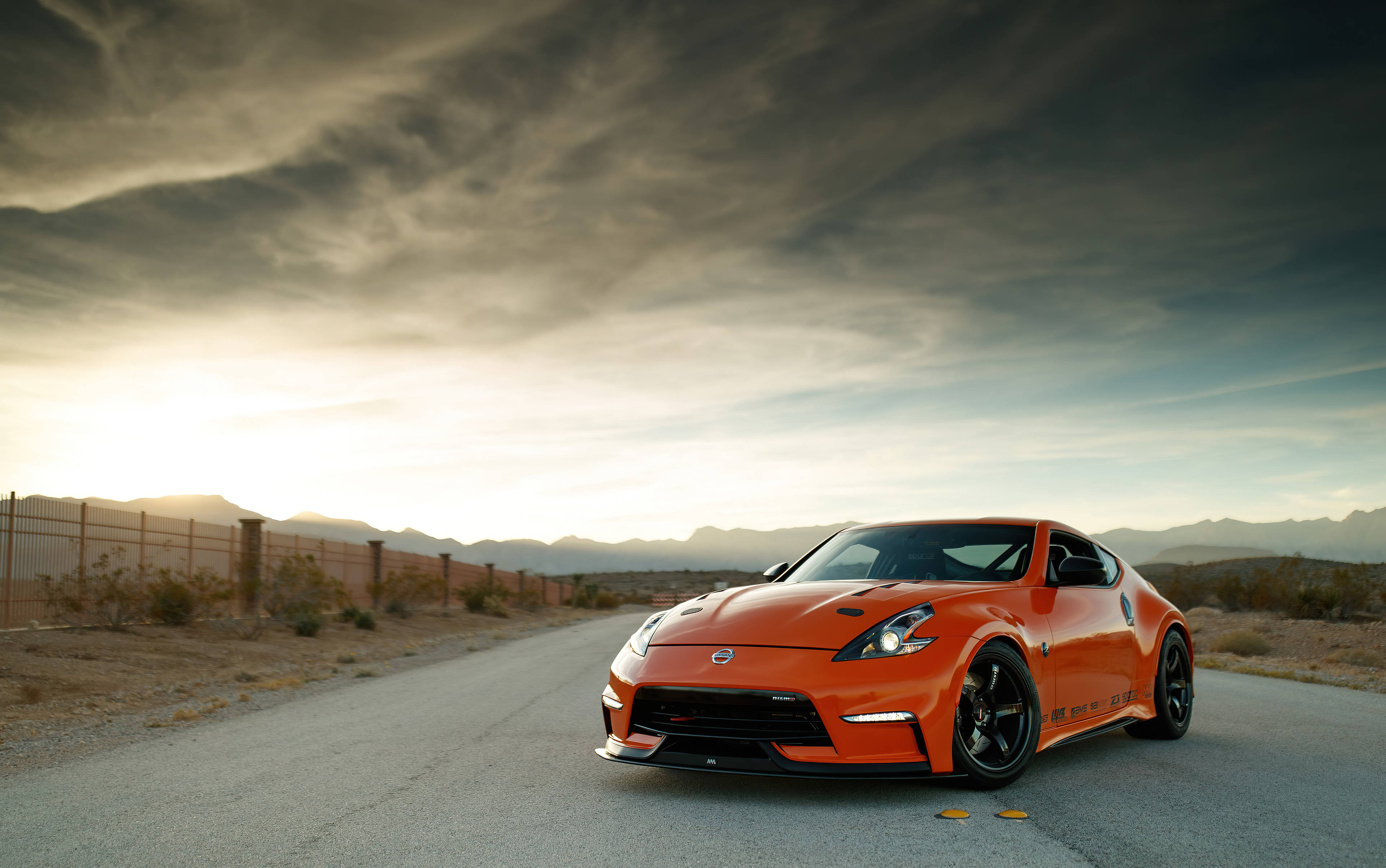 Nissan 370Z, vibrant orange, desert road, 4K Desktop Wallpaper