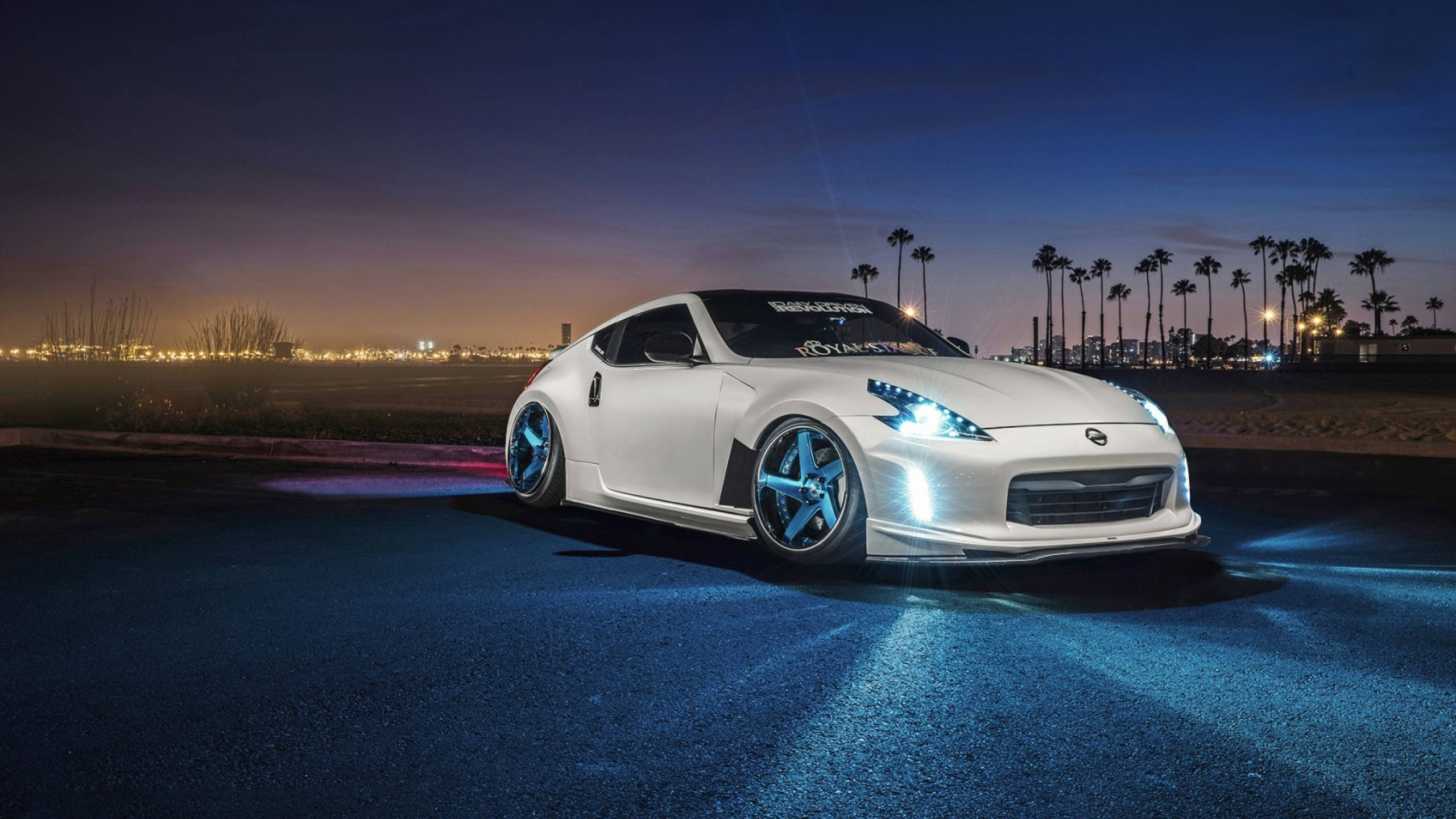 Nissan 370Z, white, glowing blue headlights, 2K Desktop Wallpaper