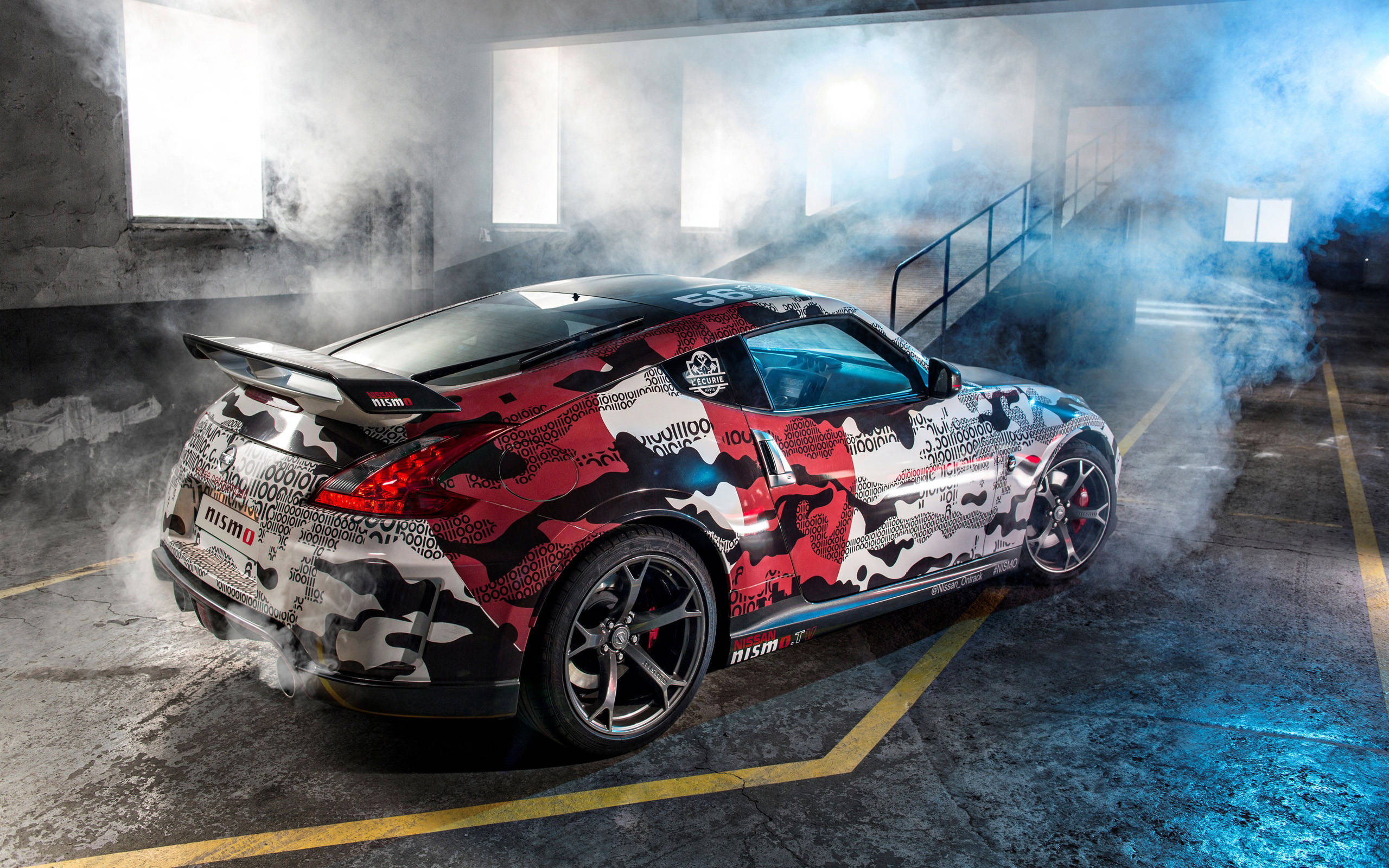 Nissan 370Z, red white and black camo, drifts, 2K Desktop Wallpaper