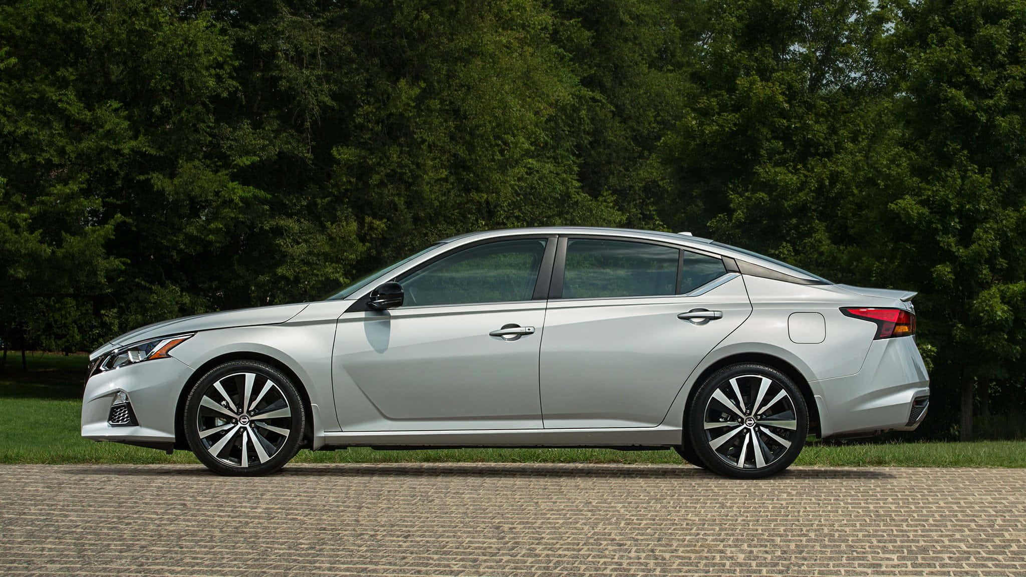 Nissan Altima, silver, cobblestone path, Full HD Desktop Wallpaper