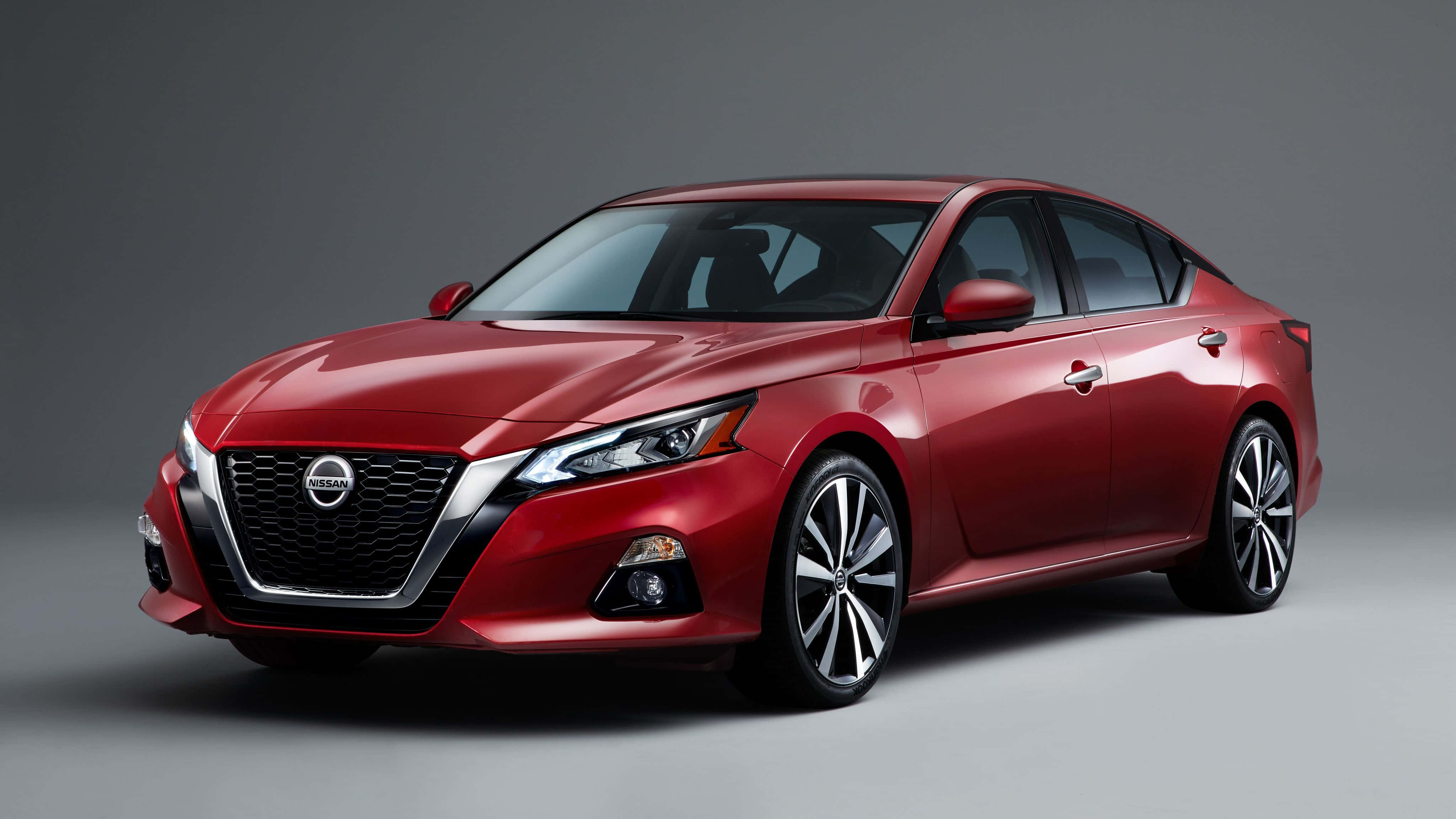 Nissan Altima, red, studio lighting, 4K Desktop Wallpaper