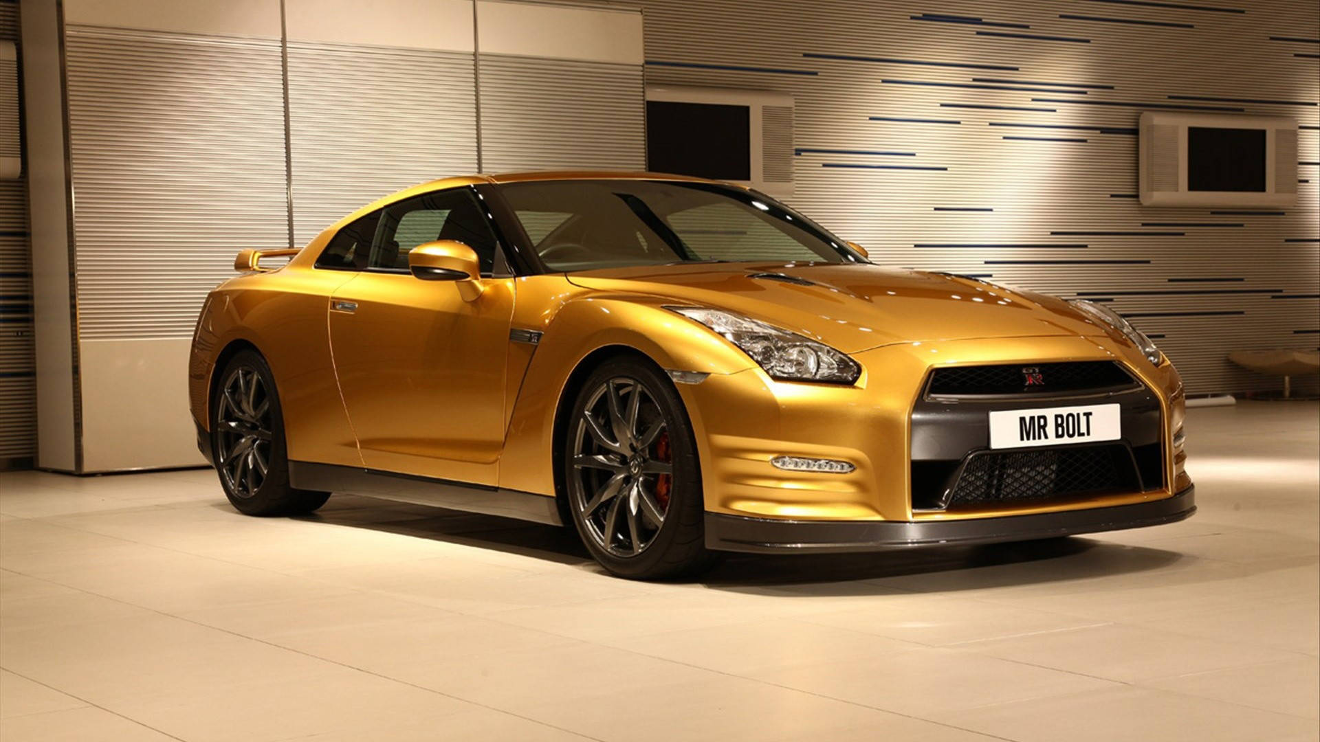 Nissan GT-R, gold paint, black accents, Full HD Desktop Wallpaper