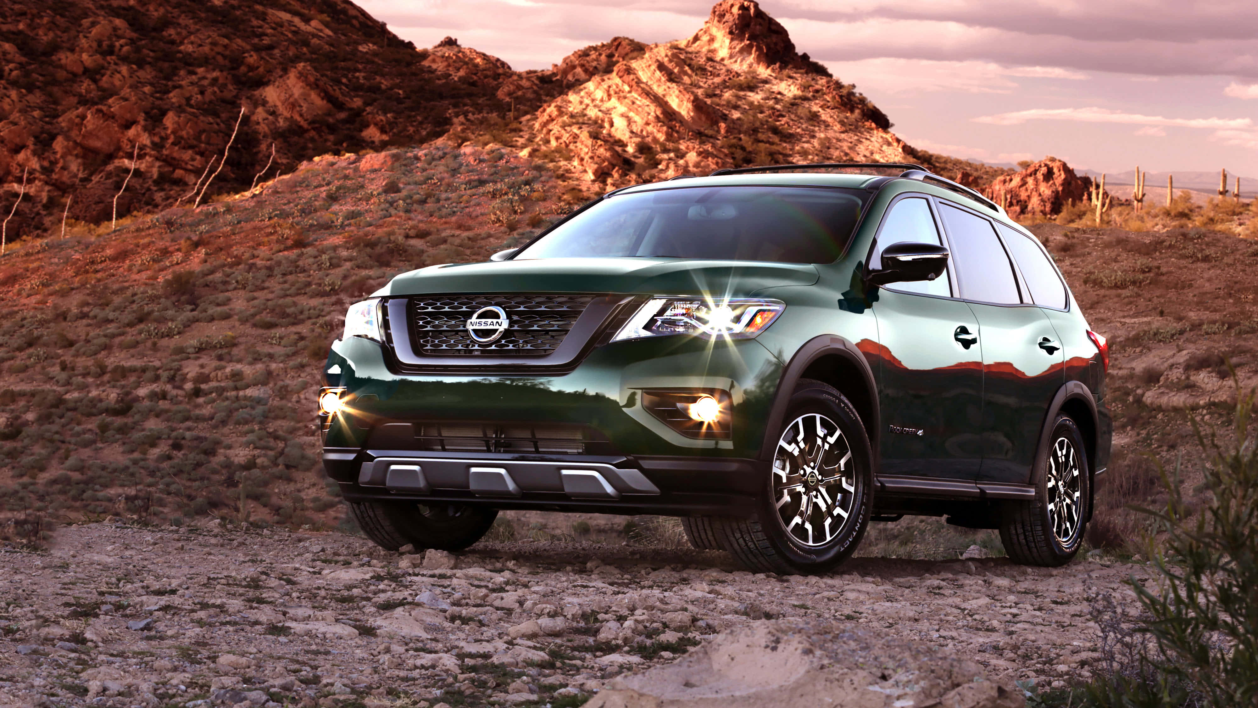 Nissan Pathfinder, green, rocky terrain, 4K Desktop Wallpaper