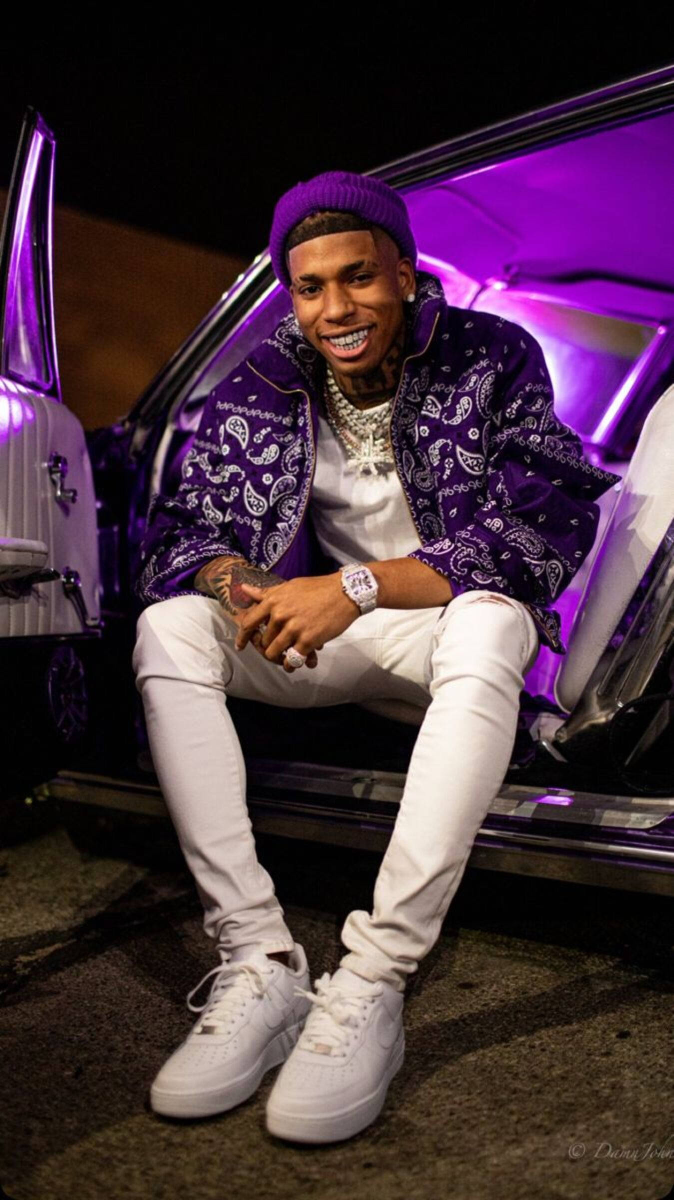 Nle Choppa, purple paisley jacket, white pants, Full HD Phone Wallpaper