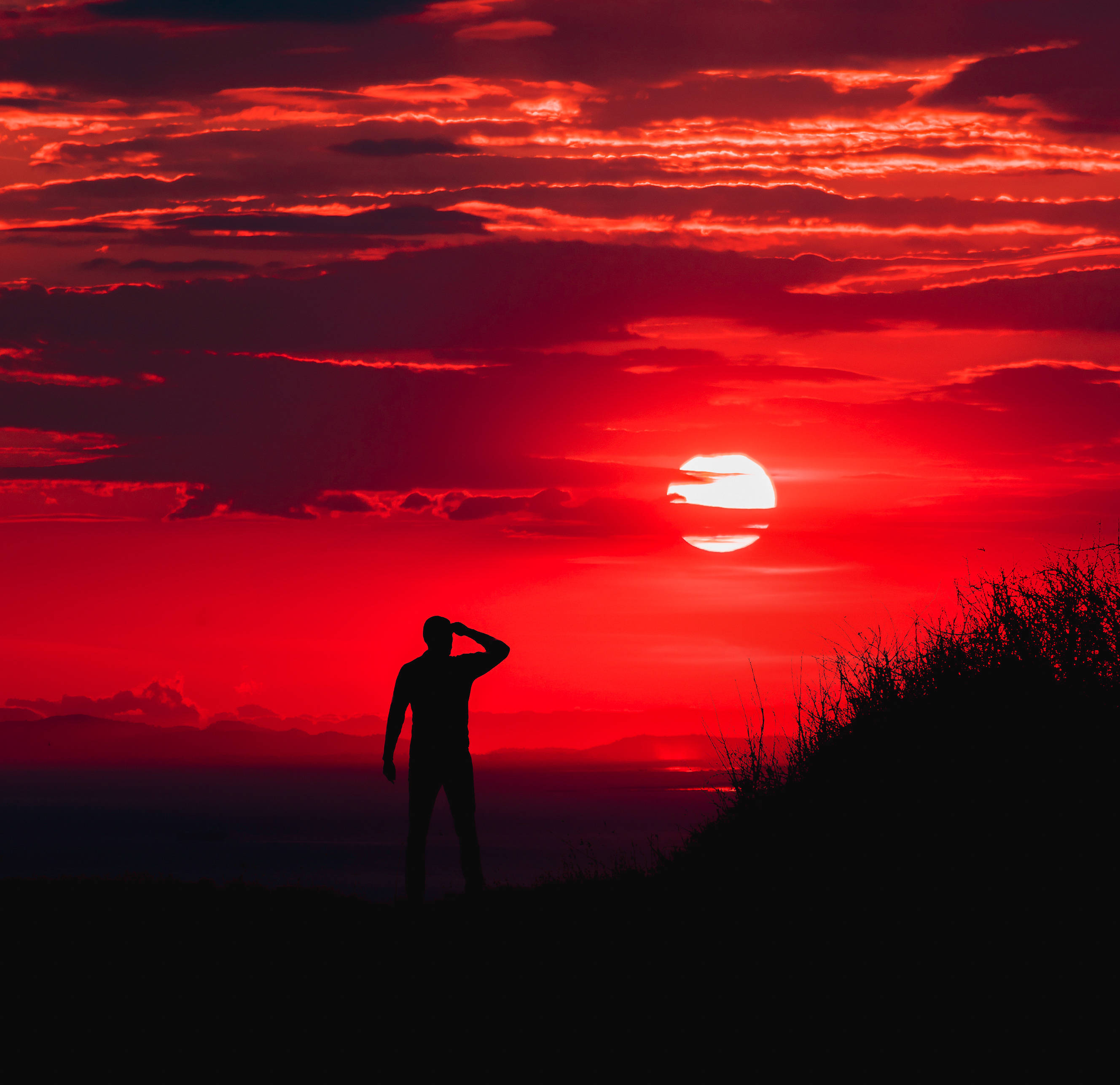 No Man's Sky, reddish sunset, hill, 2K Desktop Wallpaper