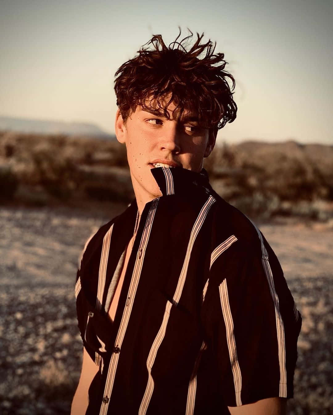 Noah Beck, tousled dark hair, freckles, HD Phone Wallpaper