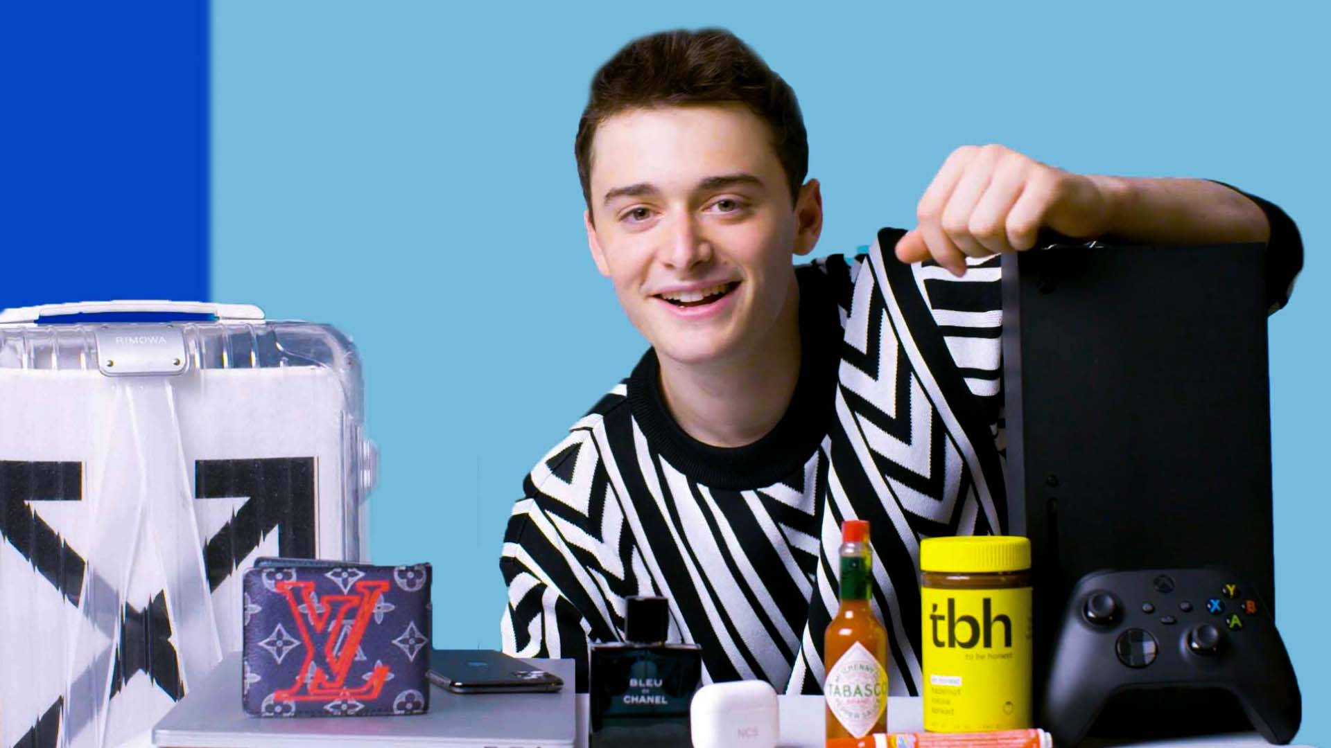 Noah Schnapp, black and white patterned shirt, luxury items, Full HD Desktop Wallpaper