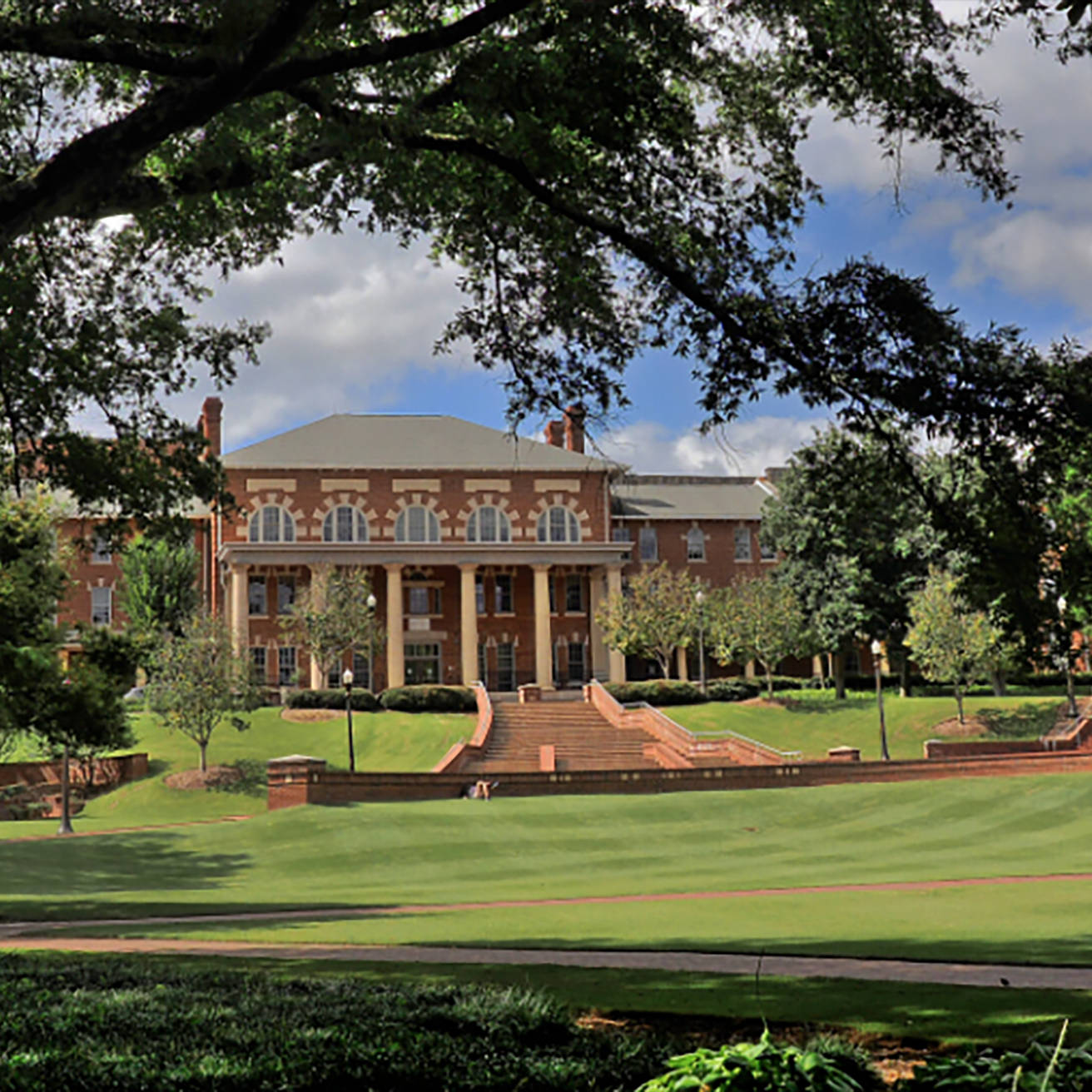 North Carolina State University, courtyard, brick university building, HD Desktop Wallpaper