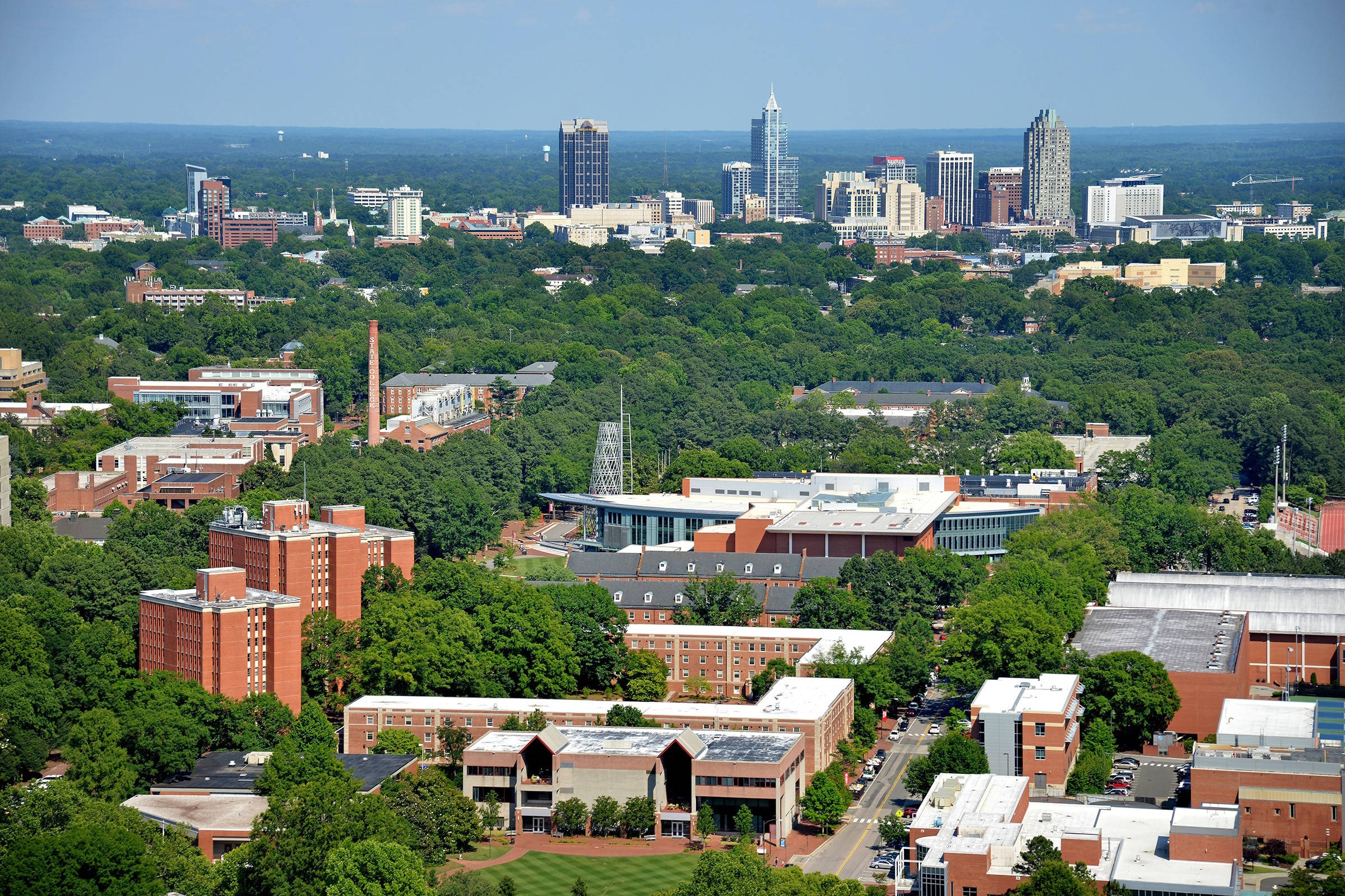 North Carolina State University, skyline, red brick buildings, Full HD Desktop Wallpaper