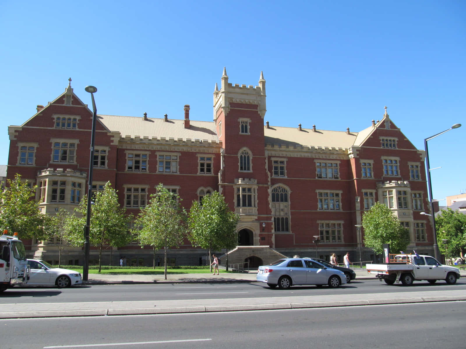 North Terrace Adelaide, red brick, turrets, HD Desktop Wallpaper