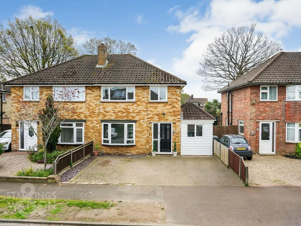 Norwich, suburban, semi-detached house, SD Desktop Wallpaper