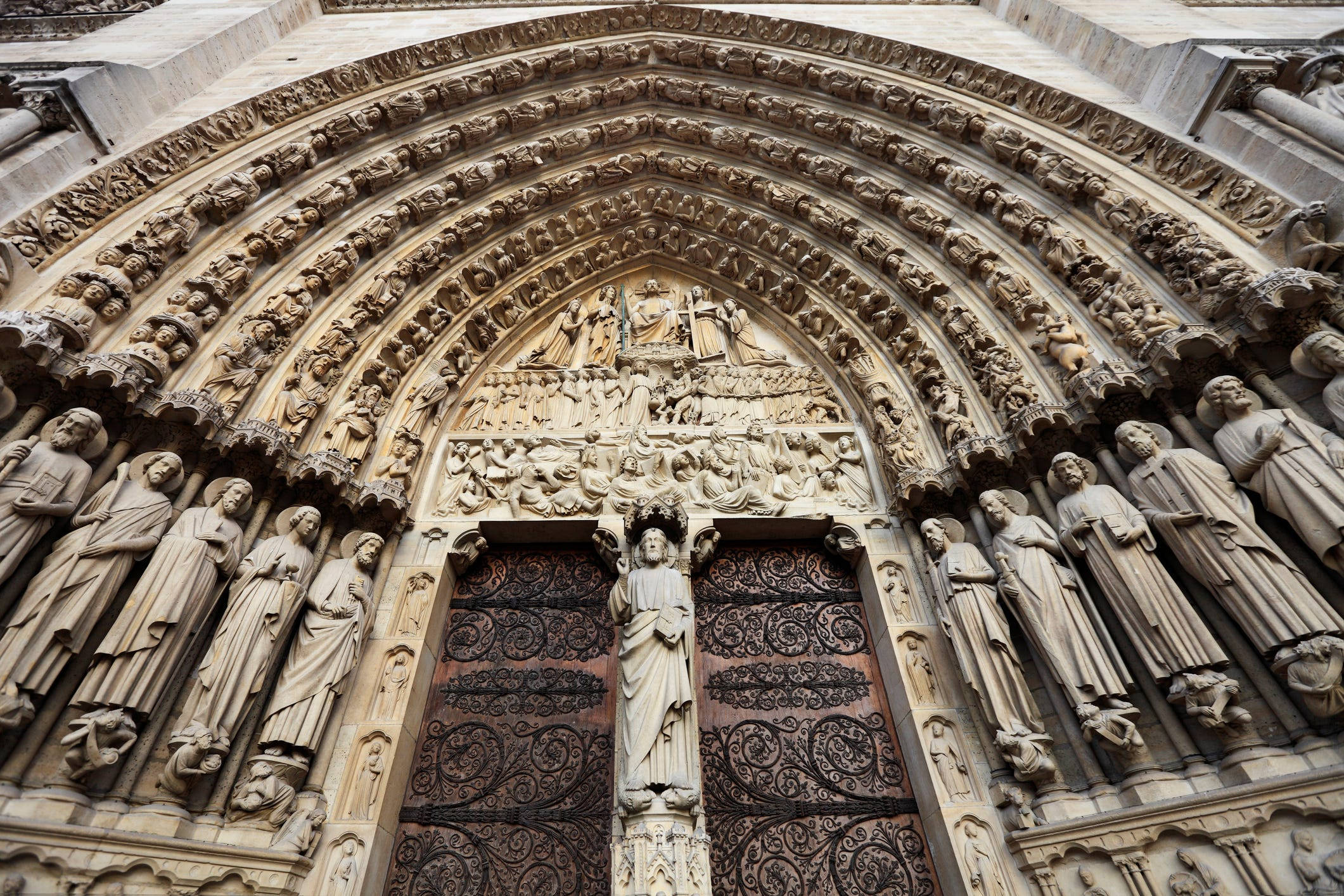 Notre Dame, Gothic cathedral, porch, Full HD Desktop Wallpaper