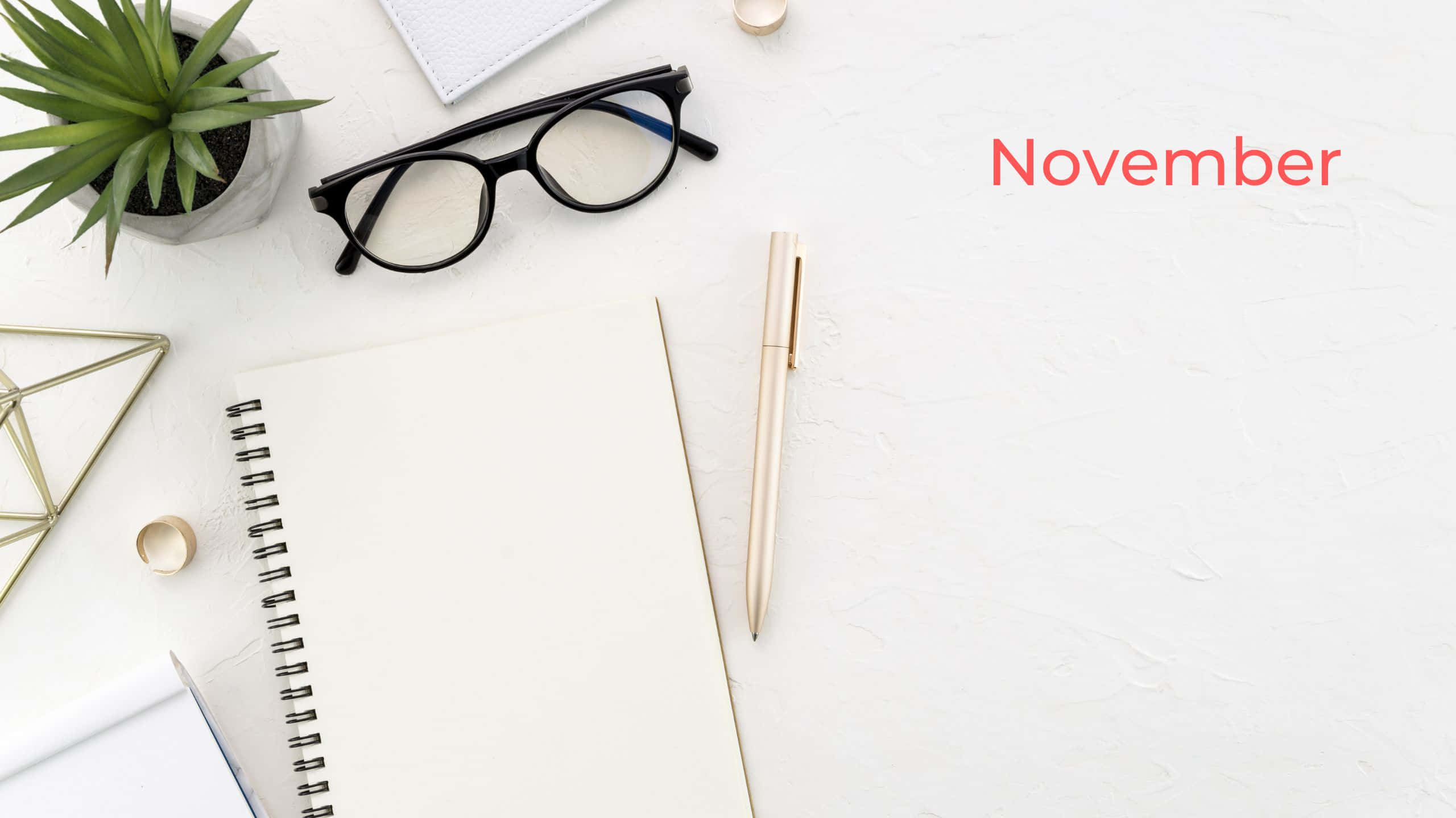November, autumnal beauty, minimalist desk setup, 2K Desktop Wallpaper
