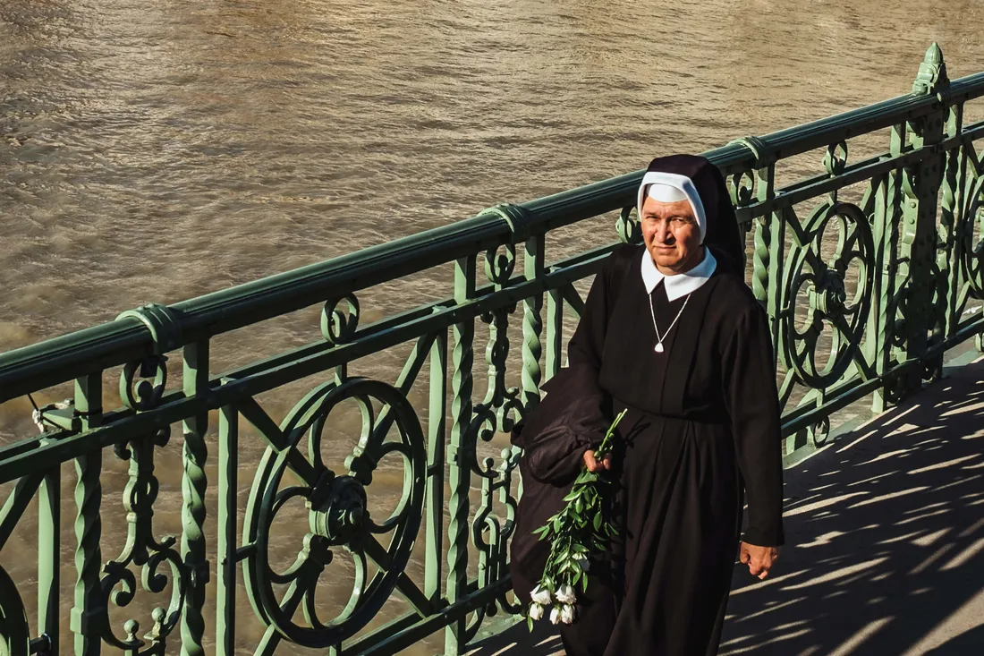 Nun