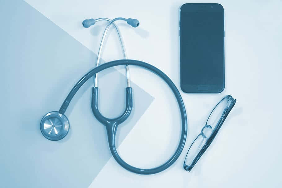 Nursing Starter Pack, stethoscope, smartphone, SD Desktop Wallpaper