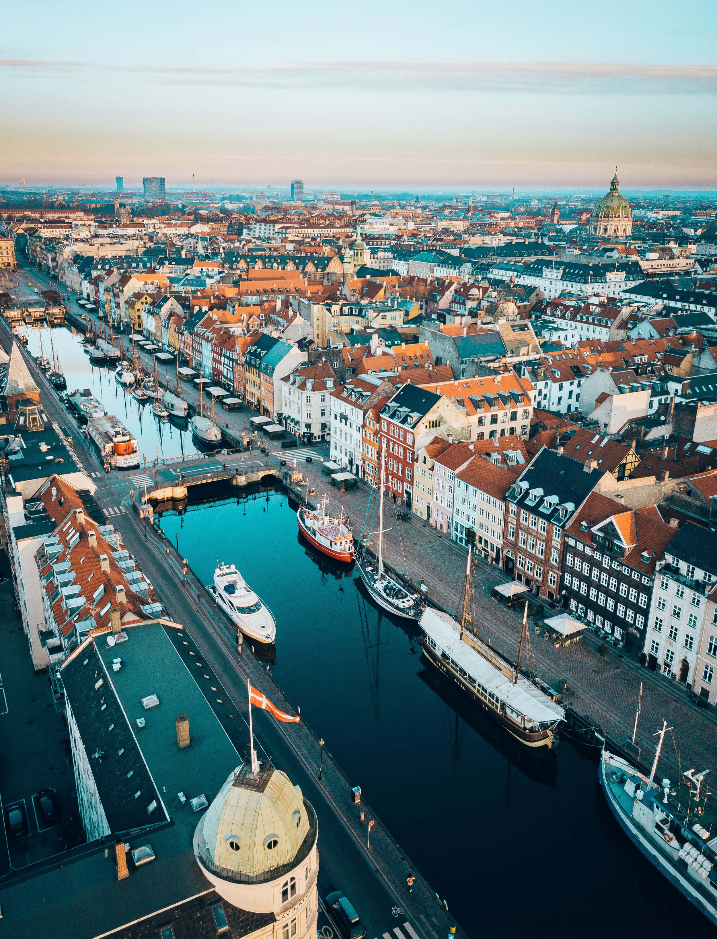 Nyhavn, canal, boats, 2K Phone Wallpaper