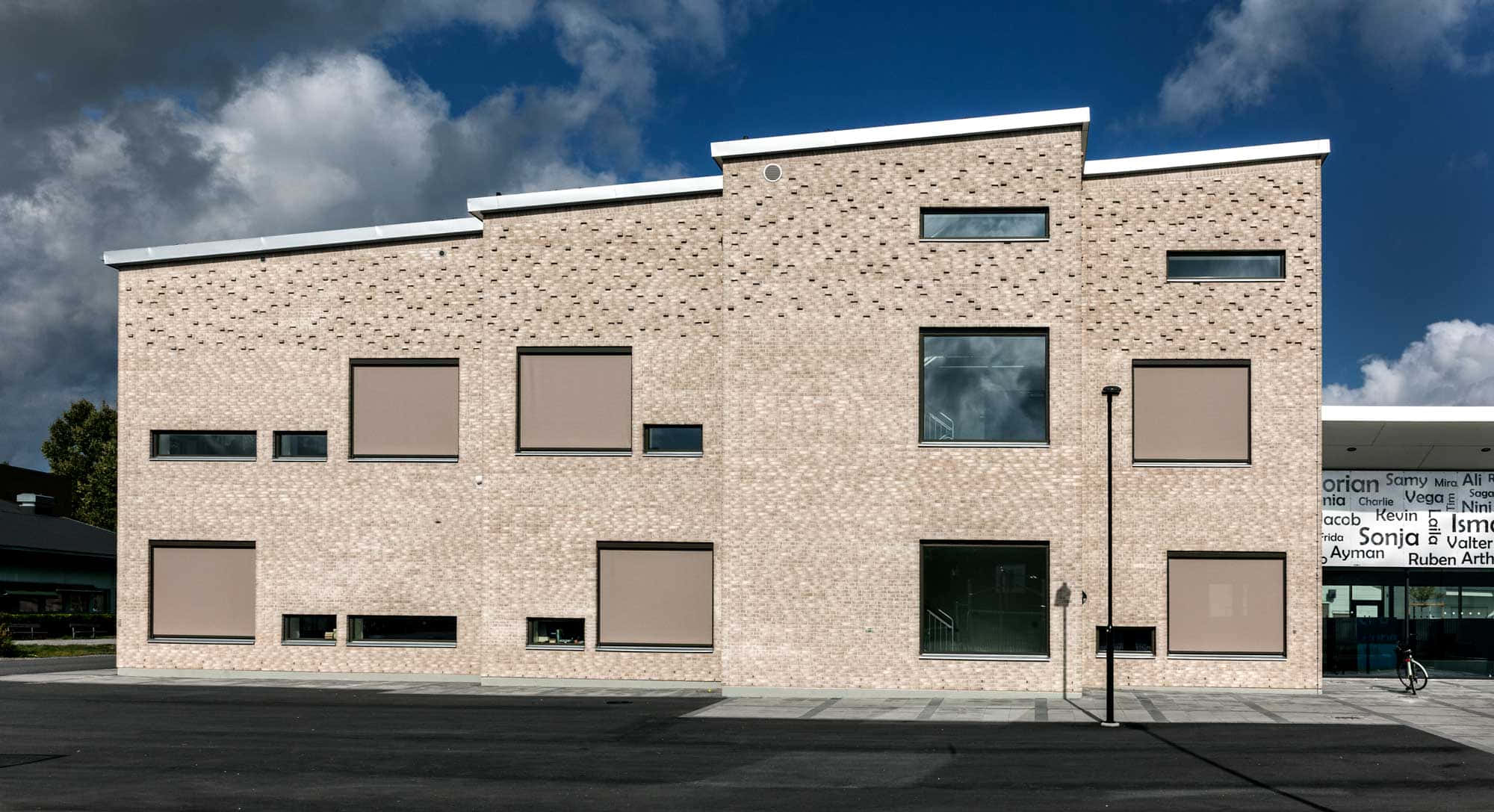 modern architecture, Nyköping, beige brick building, Full HD Desktop Wallpaper