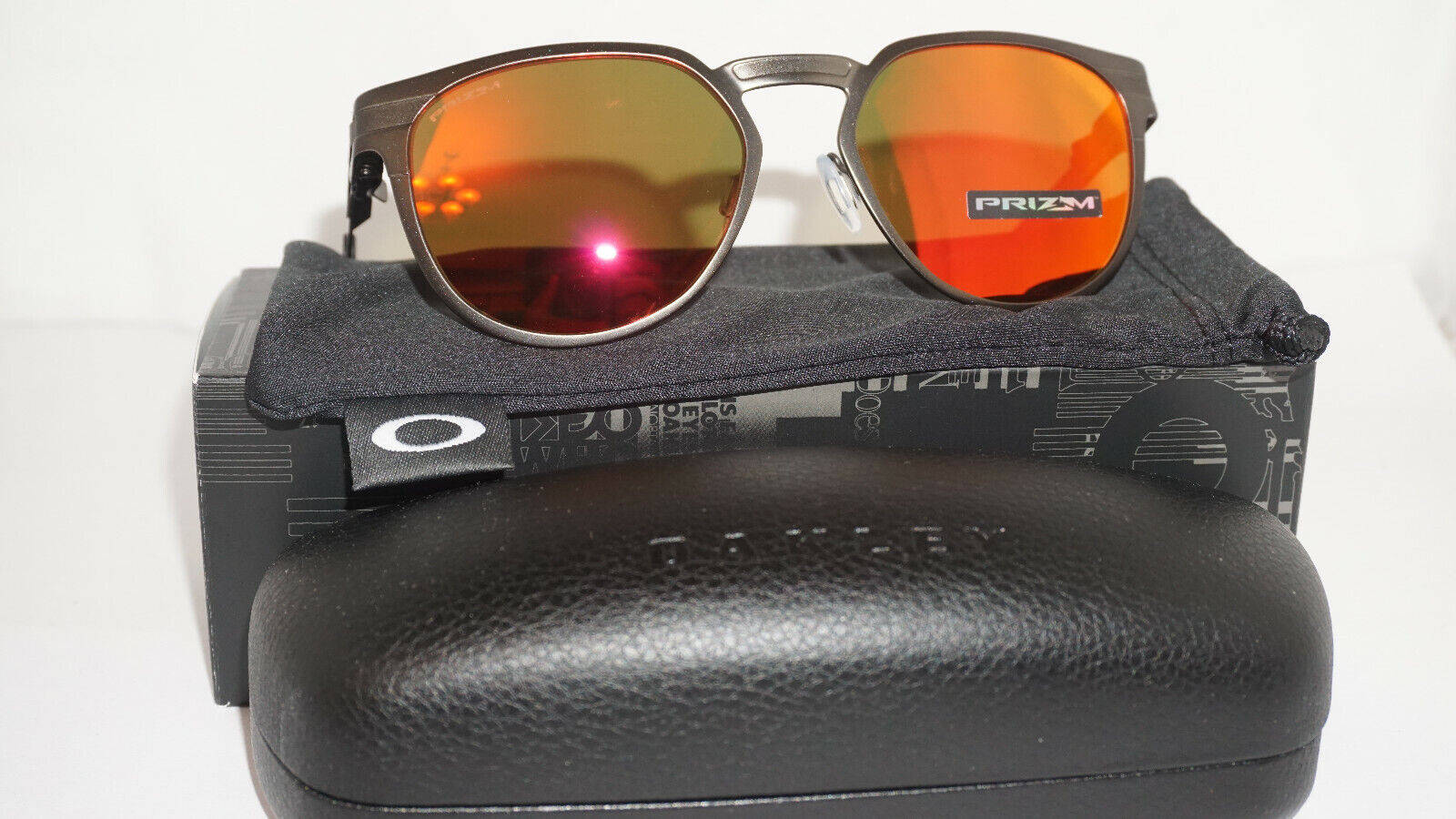 Oakley, Oakley sunglasses, vibrant orange mirrored lenses, HD Desktop Wallpaper