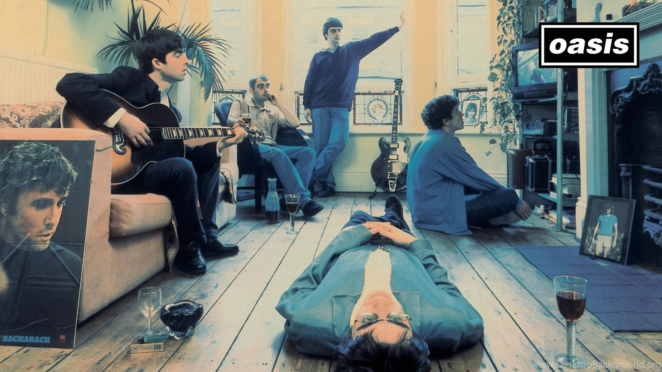 Oasis, living room, guitars, 2K Desktop Wallpaper