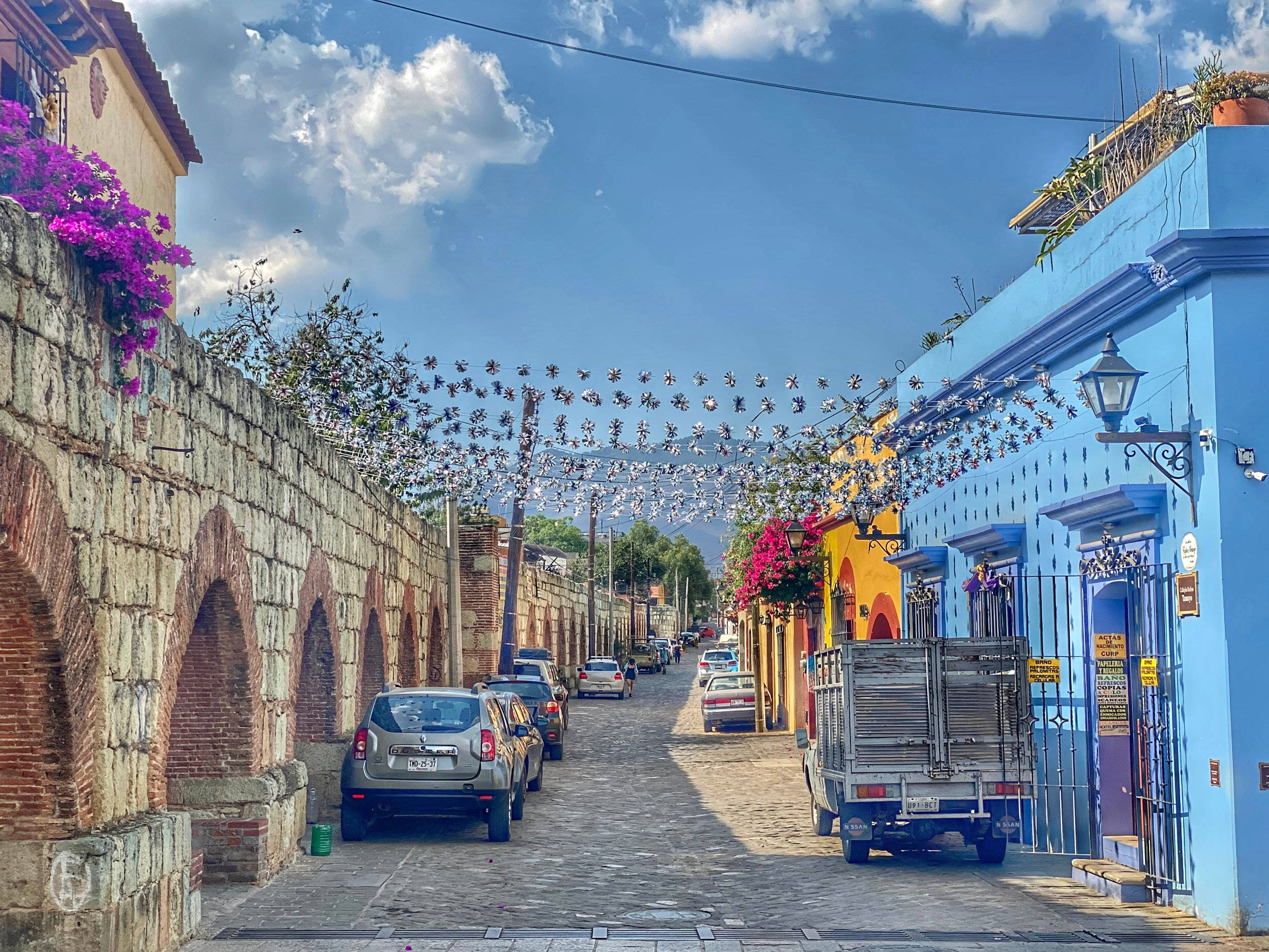 Oaxaca, cobblestone street, colorful colonial buildings, Full HD Desktop Wallpaper
