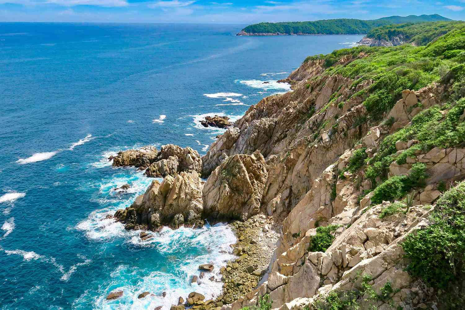 The Coast Of Oaxaca, turquoise waves, rugged cliffs, HD Desktop Wallpaper