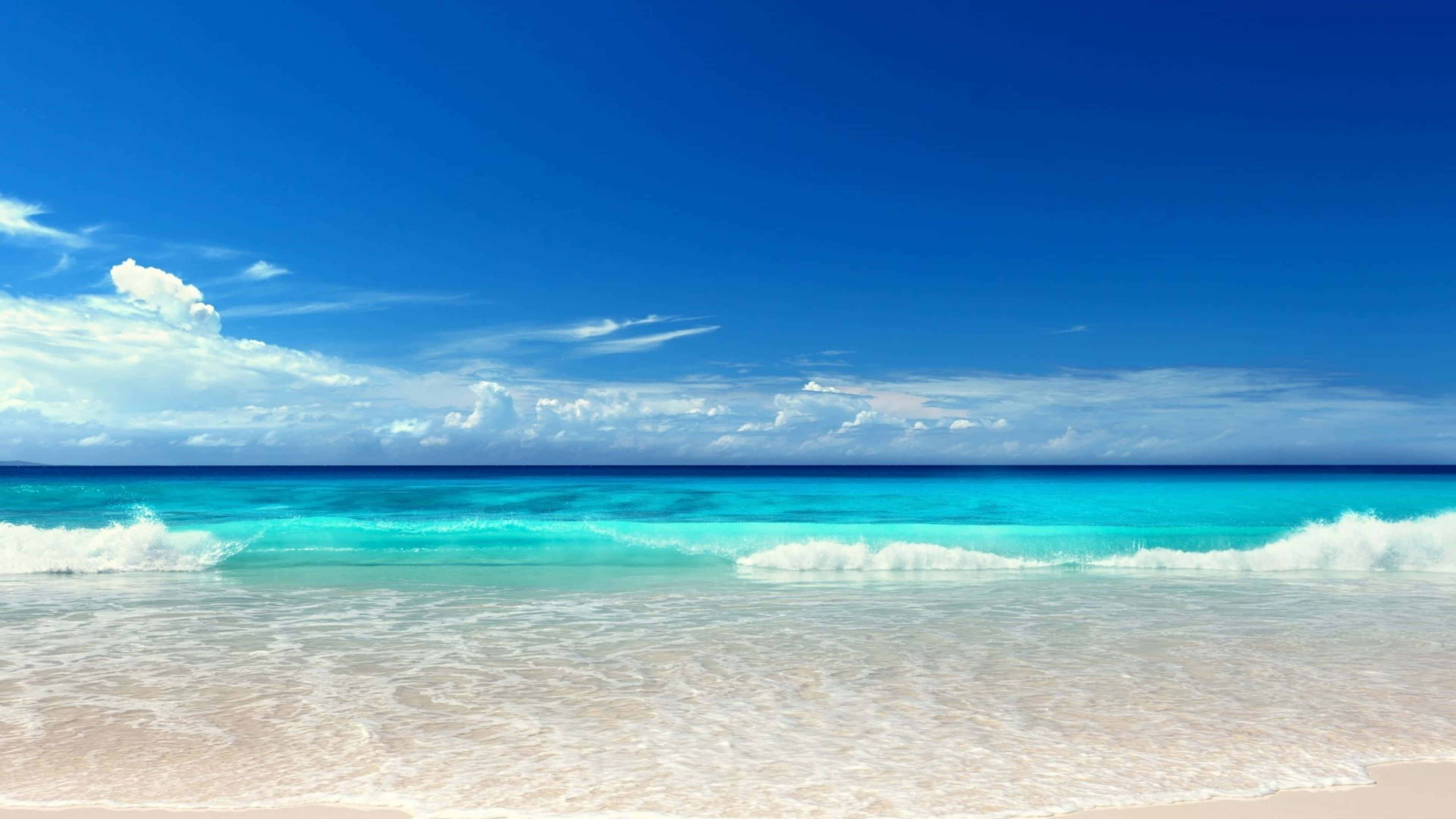 Ocean 4K iPad, turquoise waves, white sandy beach, 4K Desktop Wallpaper