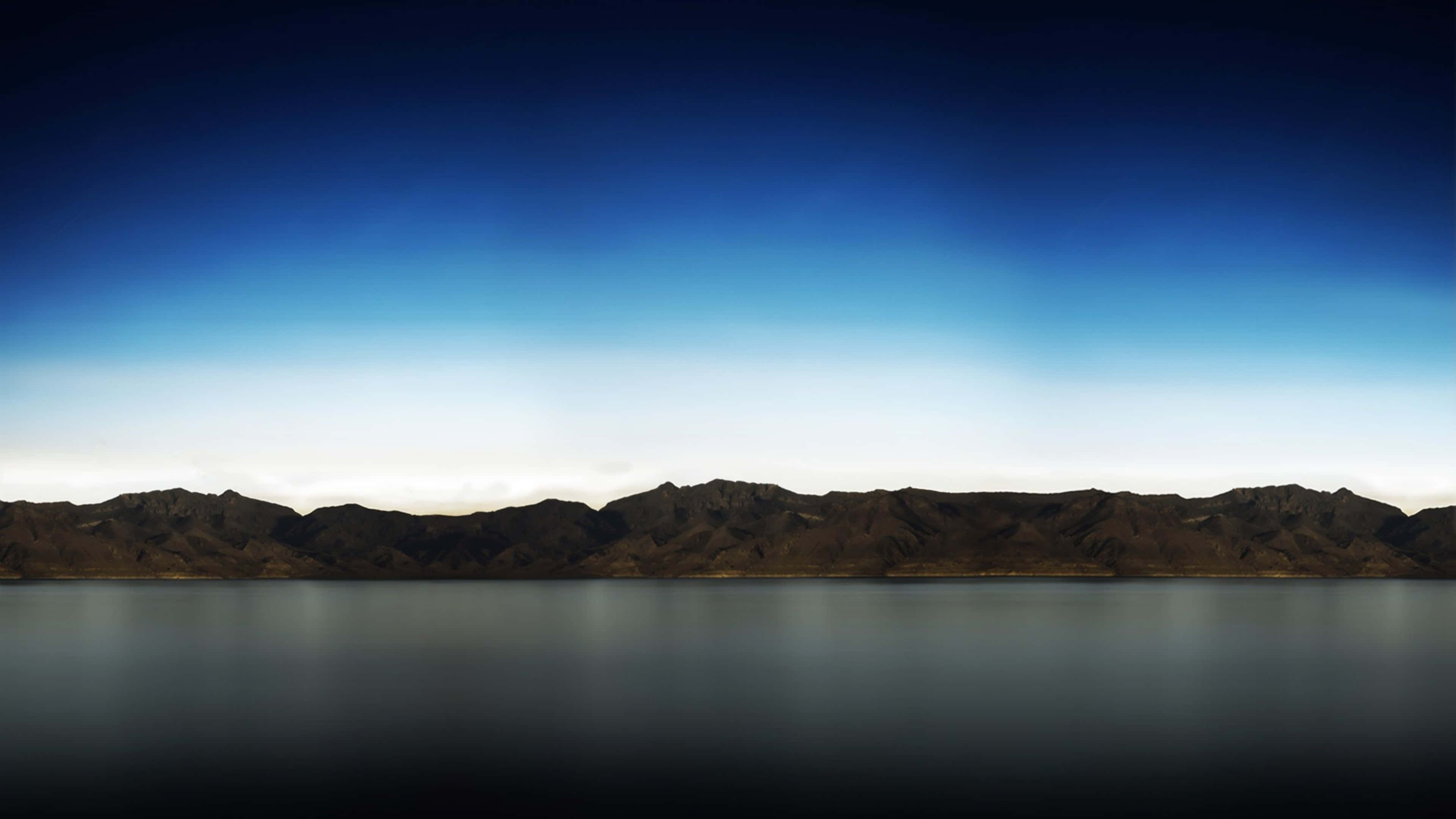 Ocean 4K iPad, calm waters, gradient blue sky, 4K Desktop Wallpaper