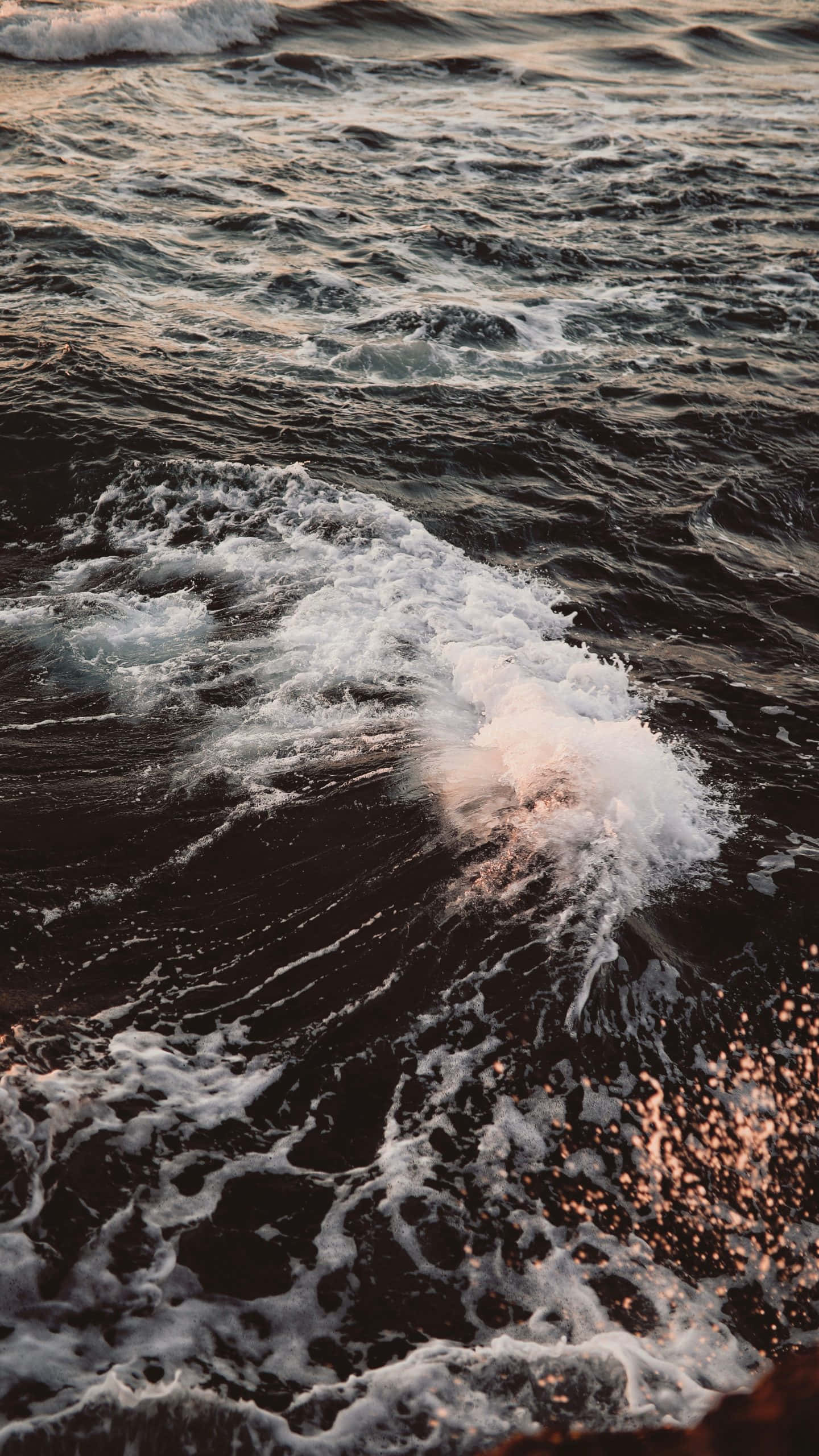 ocean aesthetic phone, sunset, waves, 2K Phone Wallpaper