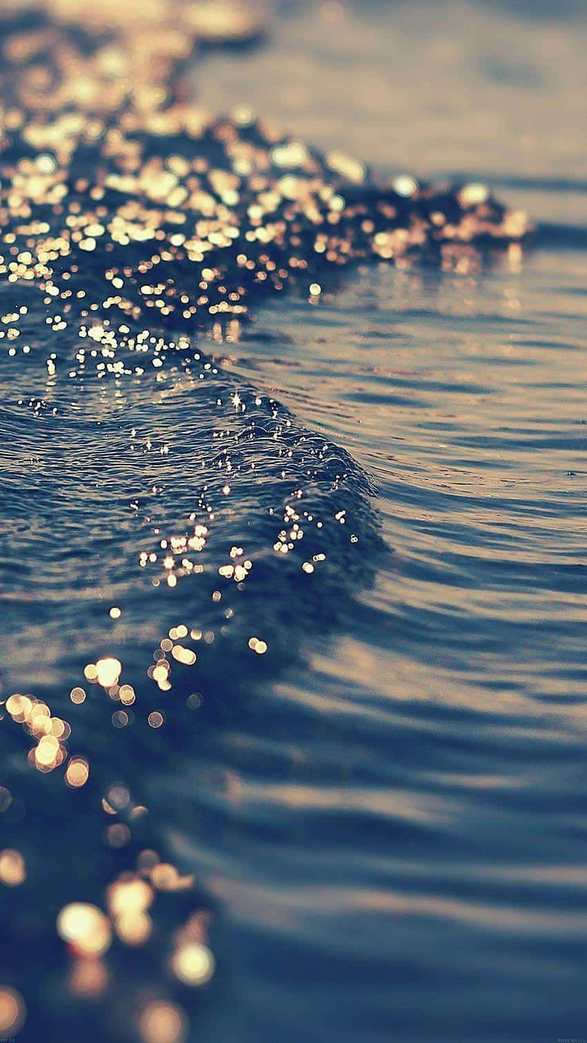 Ocean Aesthetic Phone, sunlight, rippling ocean waves, HD Phone Wallpaper
