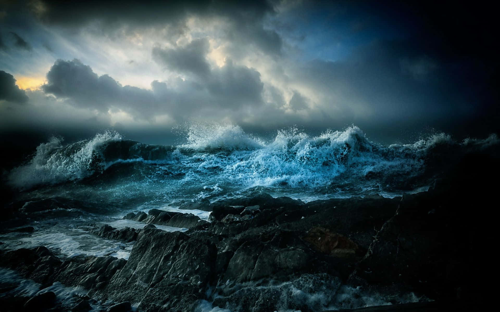 Ocean Storm, blue waves, dark rocks, Full HD Desktop Wallpaper
