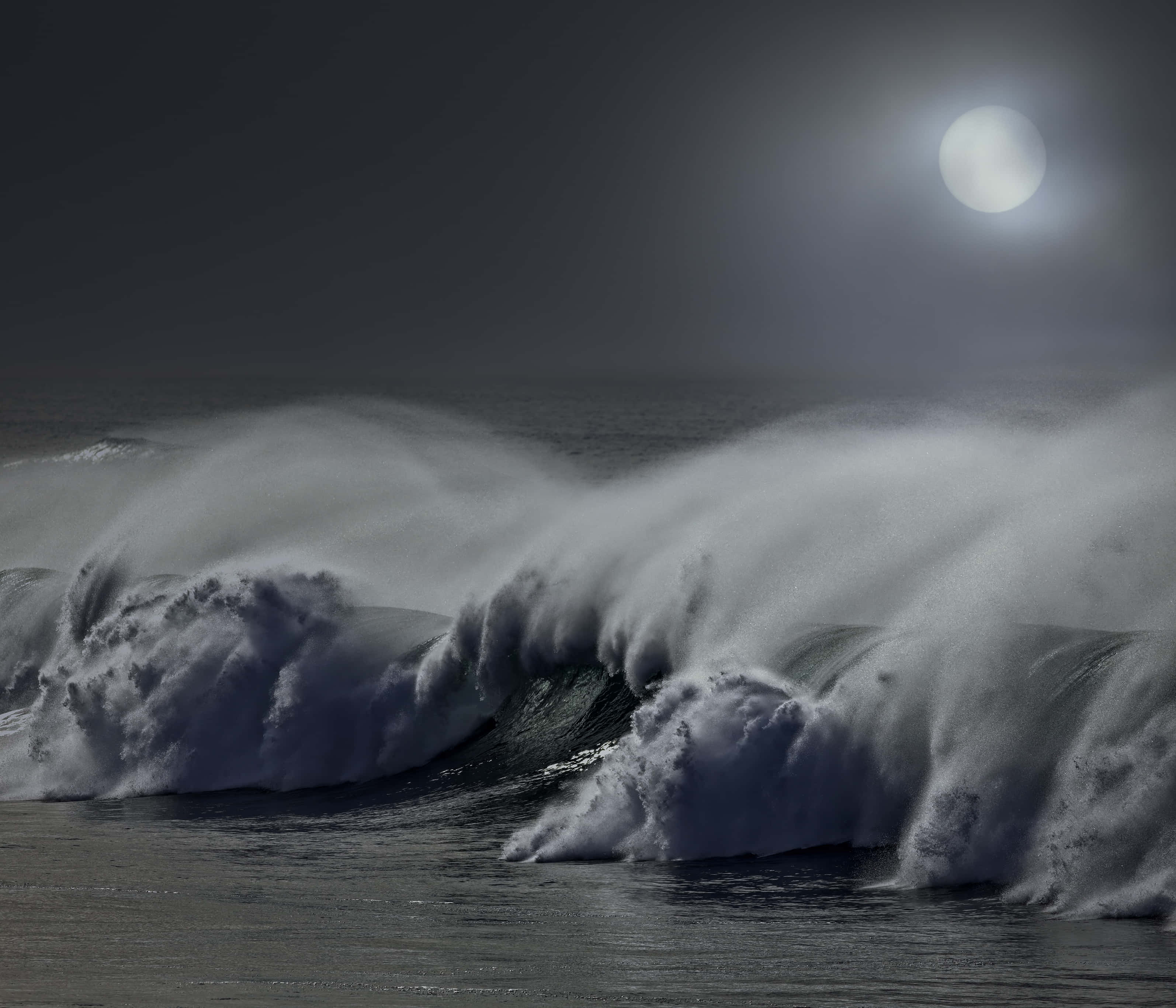 Ocean Tides, dusk, full moon, 2K Desktop Wallpaper