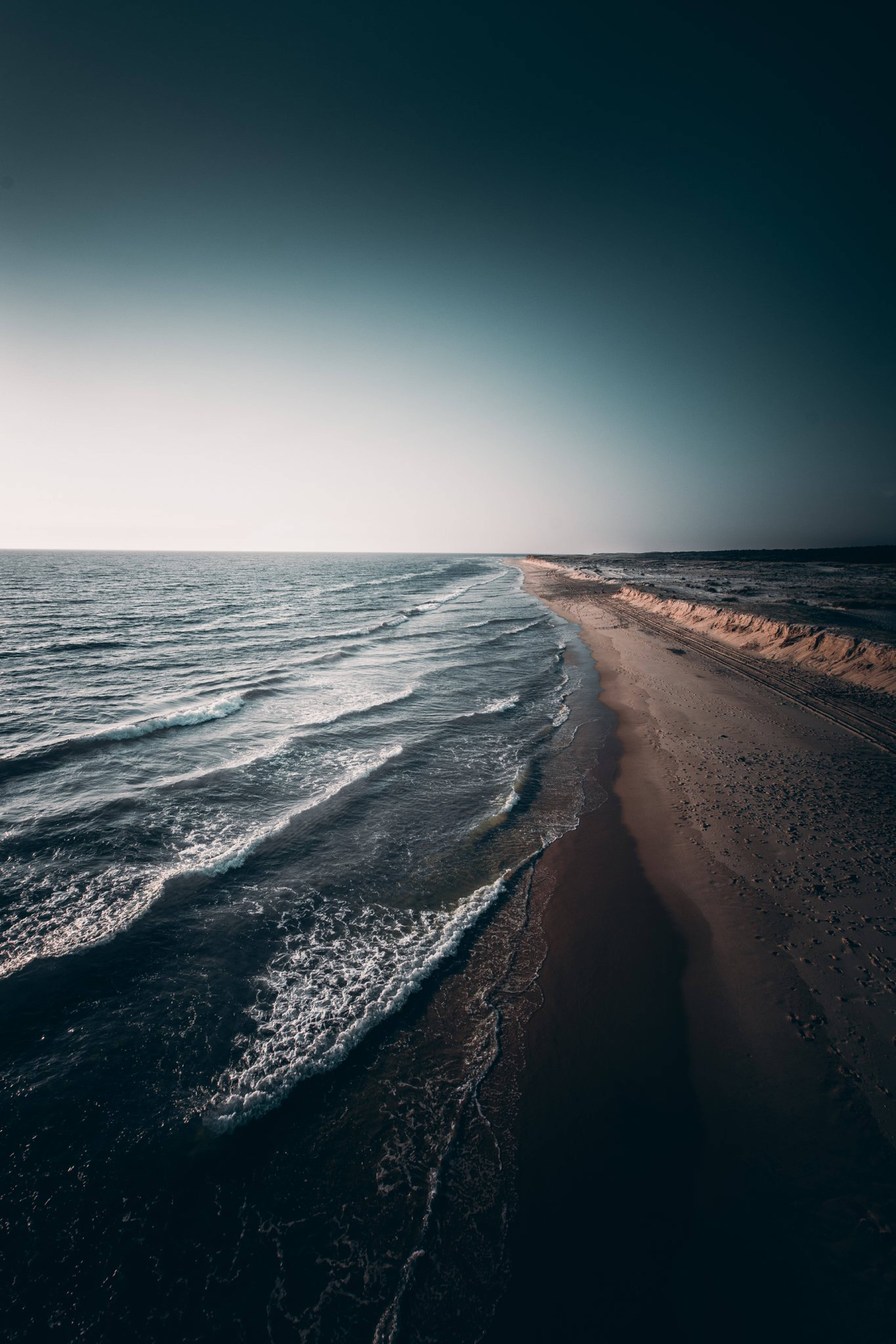 ocean, coastal scene, gentle waves, 8K Phone Wallpaper