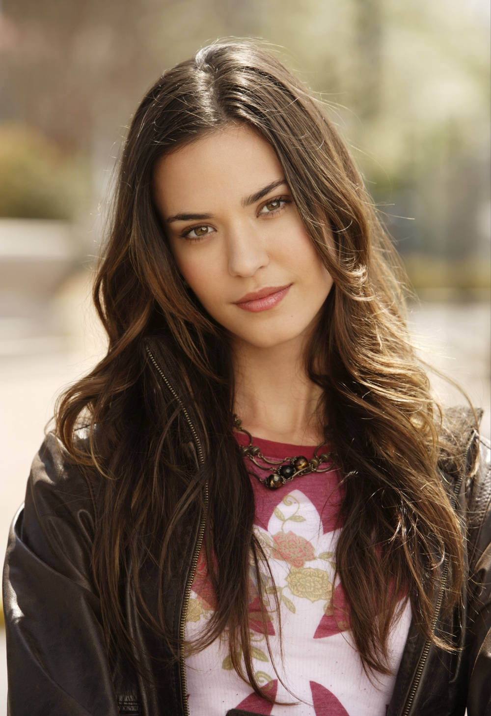 Odette Annable, floral shirt, black leather jacket, HD Phone Wallpaper