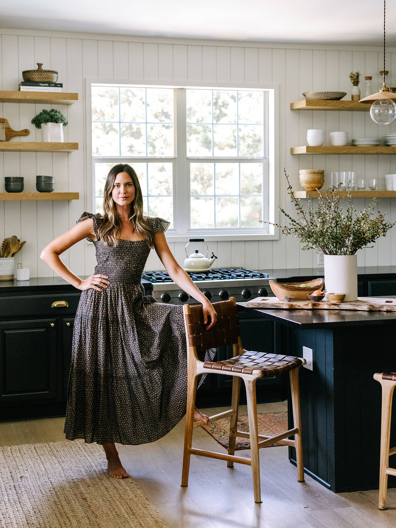 Odette Annable, patterned dress, bright modern kitchen, Full HD Phone Wallpaper
